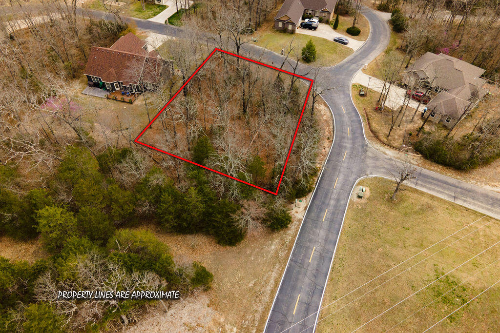 Land for sale – Lot 28 Crossing Drive Branson West, MO