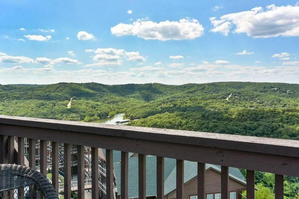 Photo 7 - Residential for sale – 47  Songbird Circle  Branson, MO