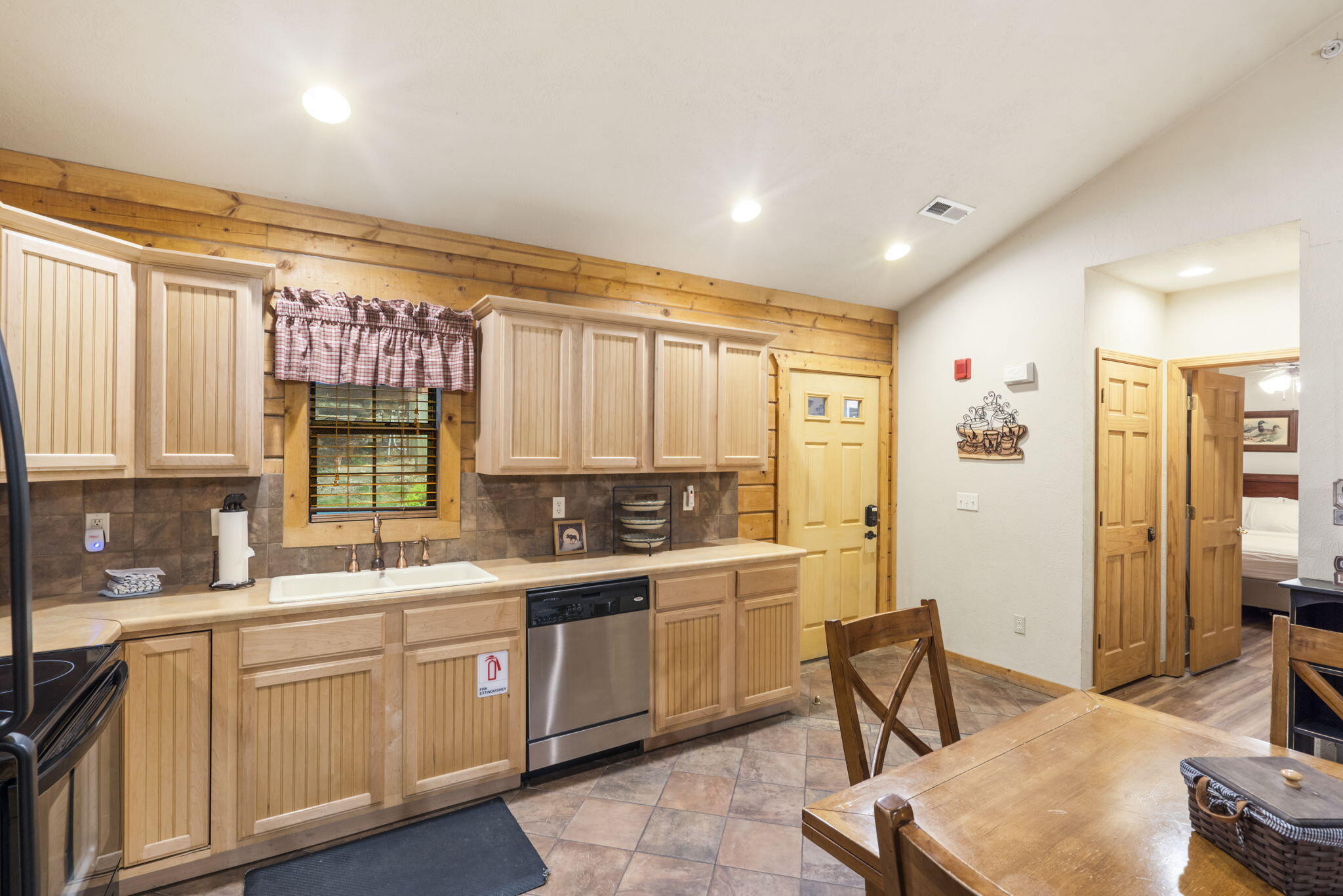 Photo 8 - Residential for sale – 135  Rock Candy Lane   Branson, MO