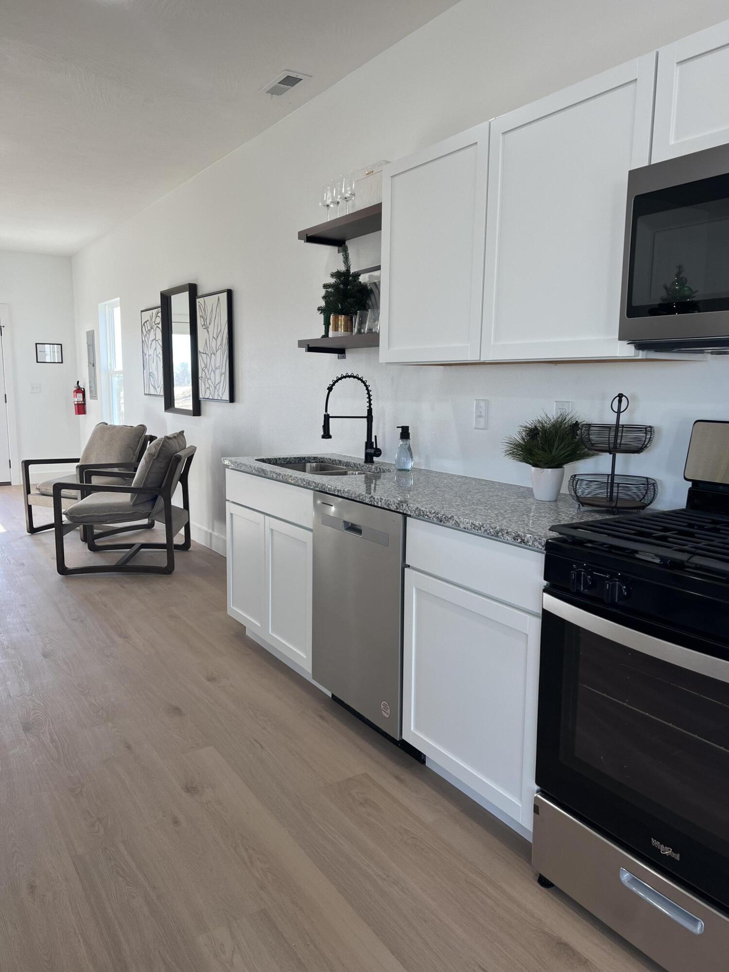 Photo 24 - Residential Lease for sale – 929 N Blake Avenue  Republic, MO