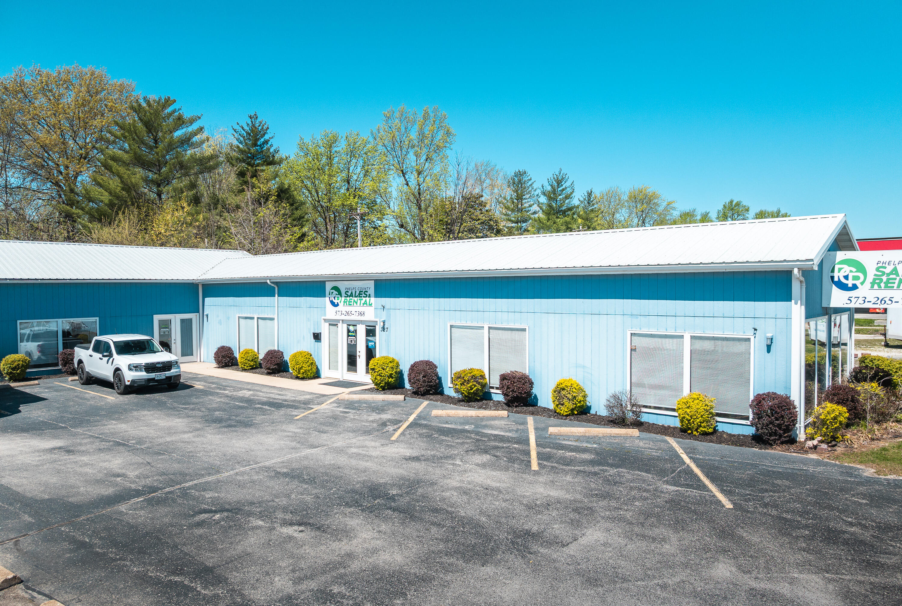 Photo 7 - Commercial Sale for sale – 327 N Jefferson Street  St. James, MO