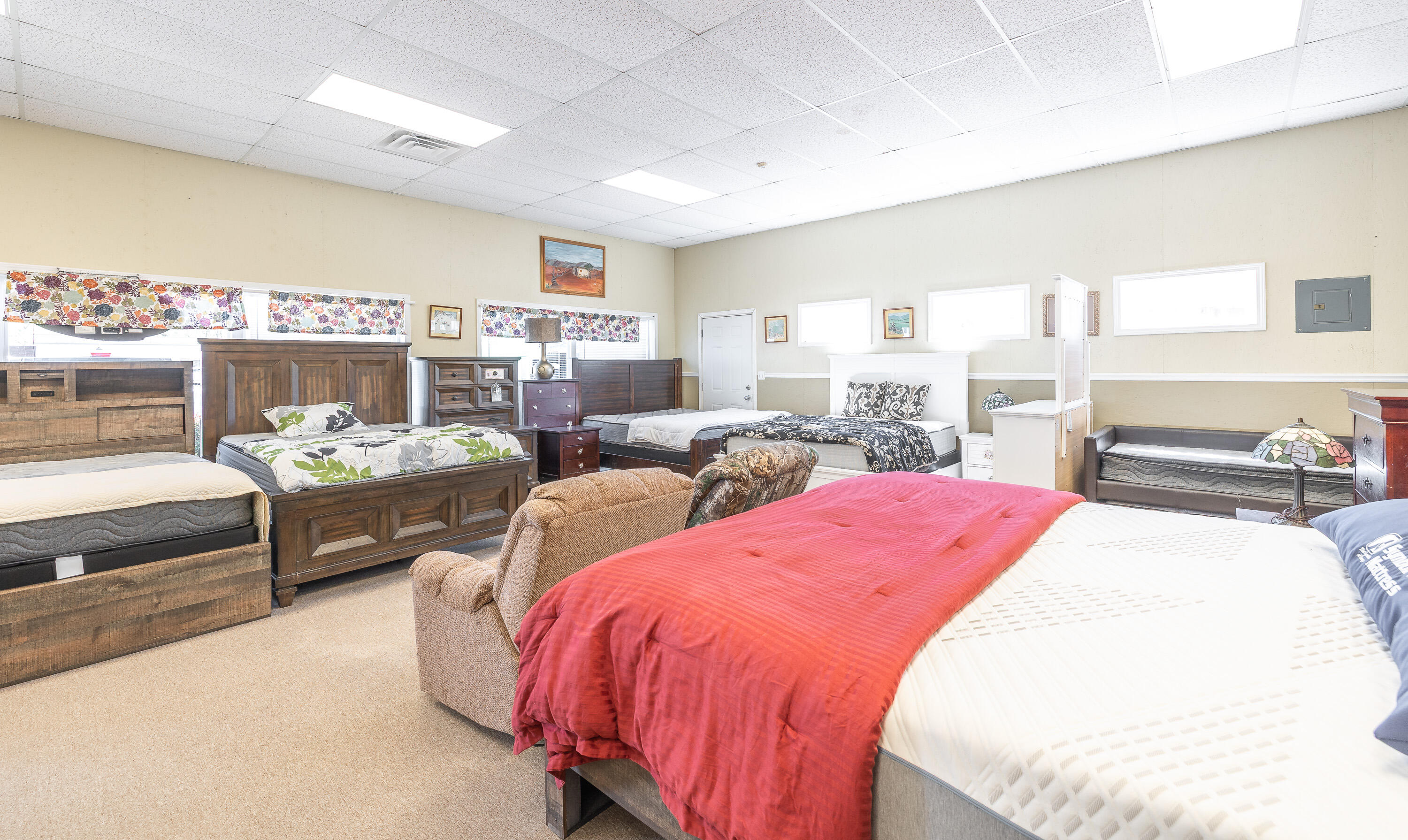 Photo 13 - Commercial Sale for sale – 327 N Jefferson Street  St. James, MO