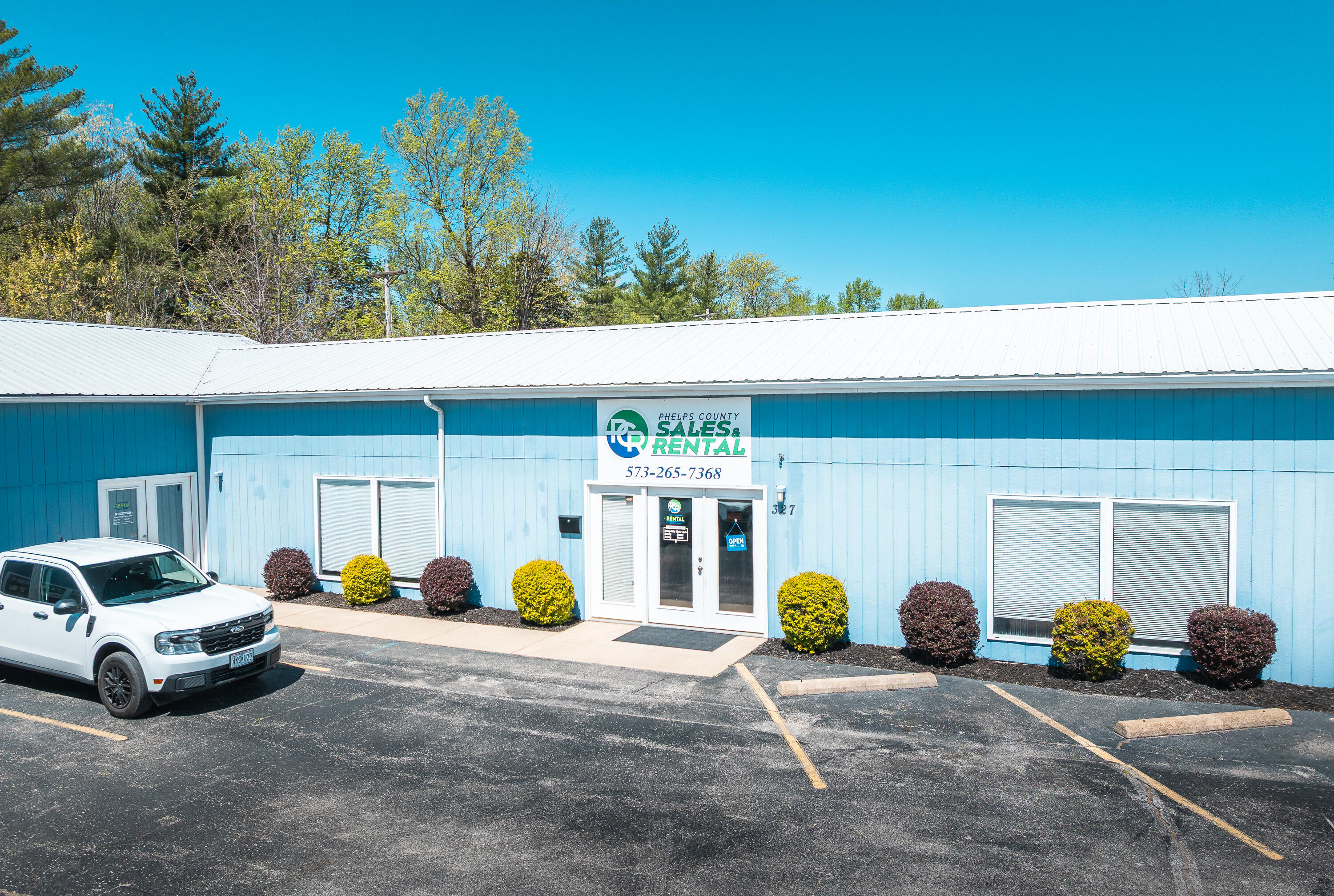 Photo 8 - Commercial Sale for sale – 327 N Jefferson Street  St. James, MO