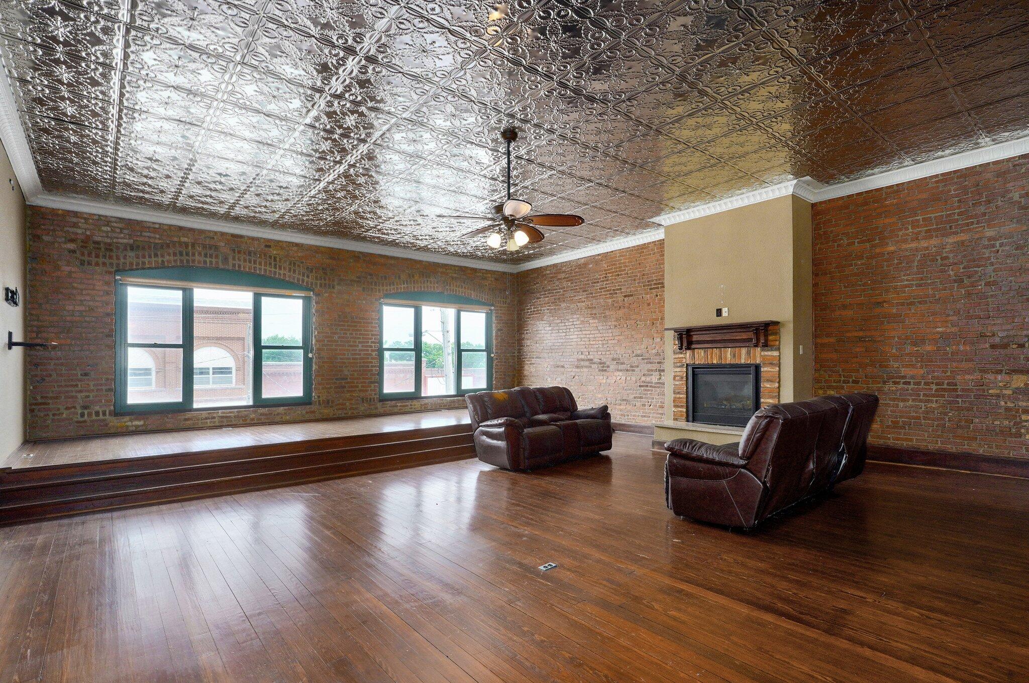 Photo 5 - Commercial Sale for sale – 203 E Main Street  Miller, MO