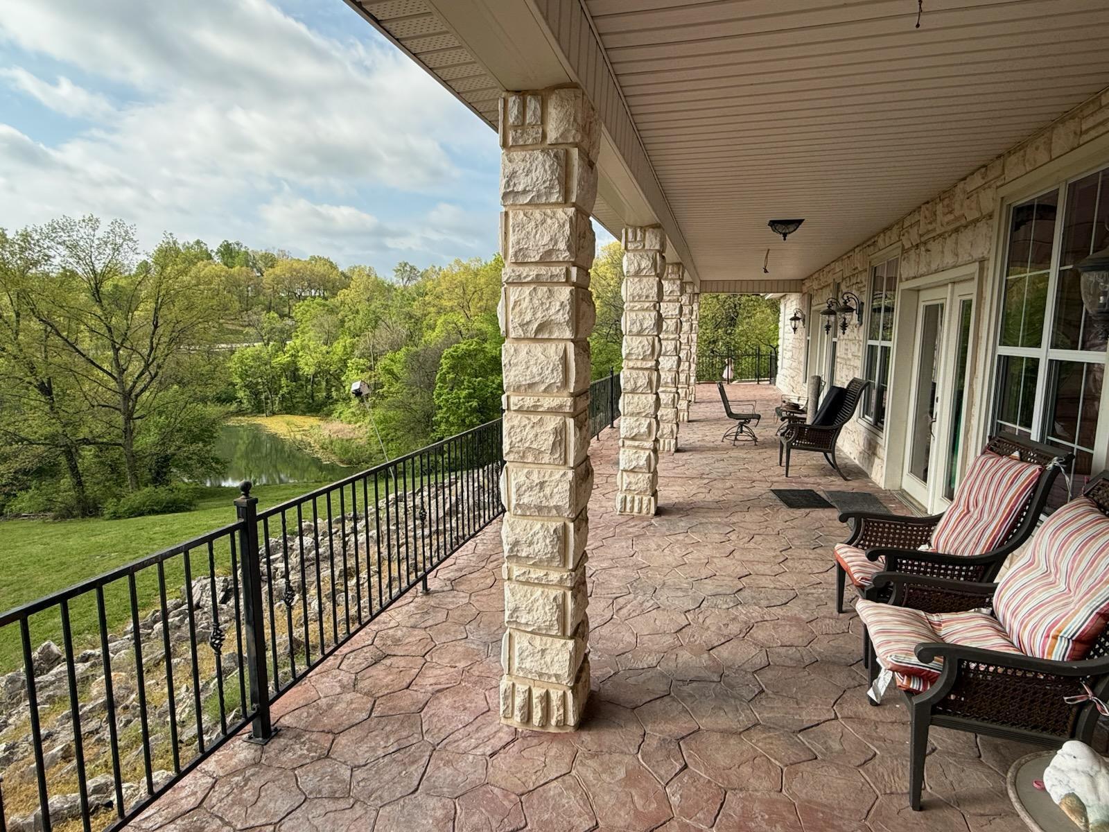 Photo 12 - Residential for sale – 101  Cave Creek Road  Thayer, MO