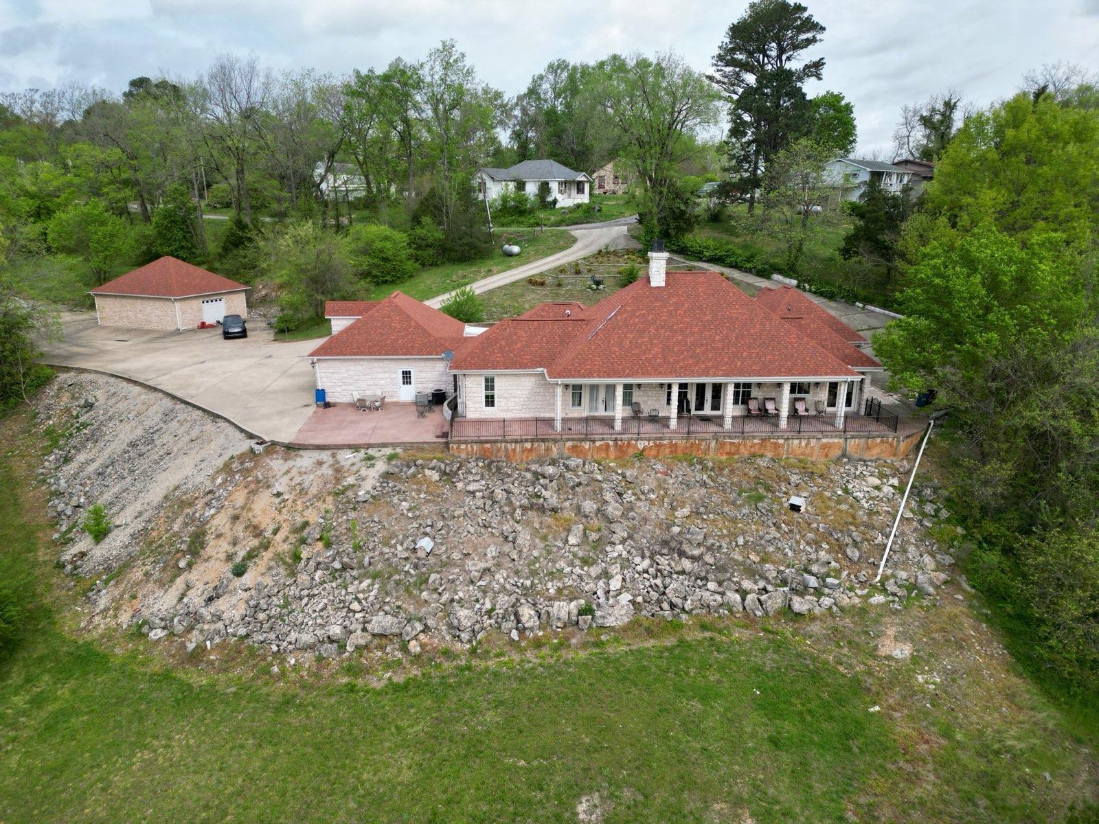 Photo 3 - Residential for sale – 101  Cave Creek Road  Thayer, MO