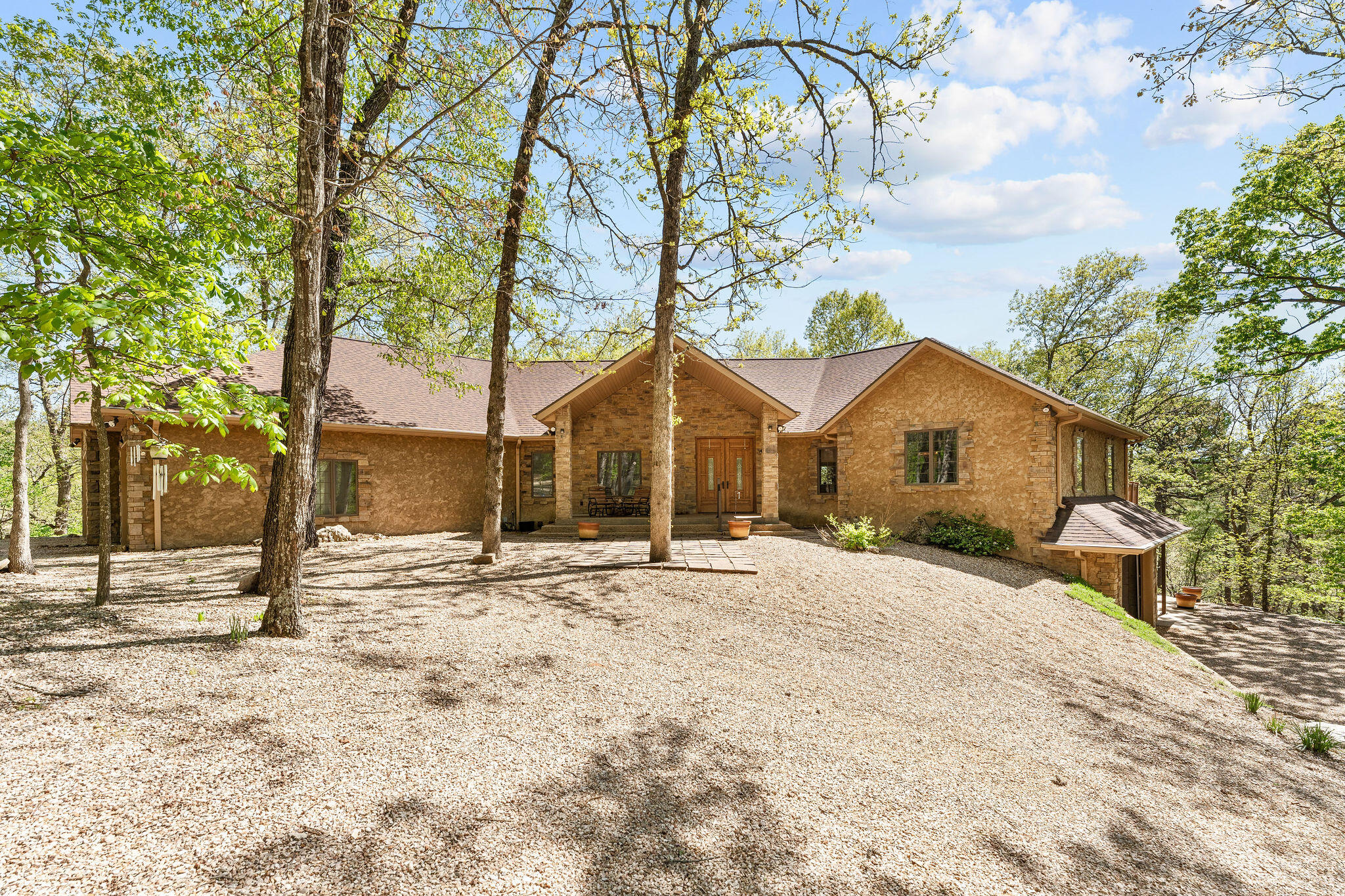 Photo 2 - Residential for sale – 160  Old Horseshoe Rdg   Lampe, MO
