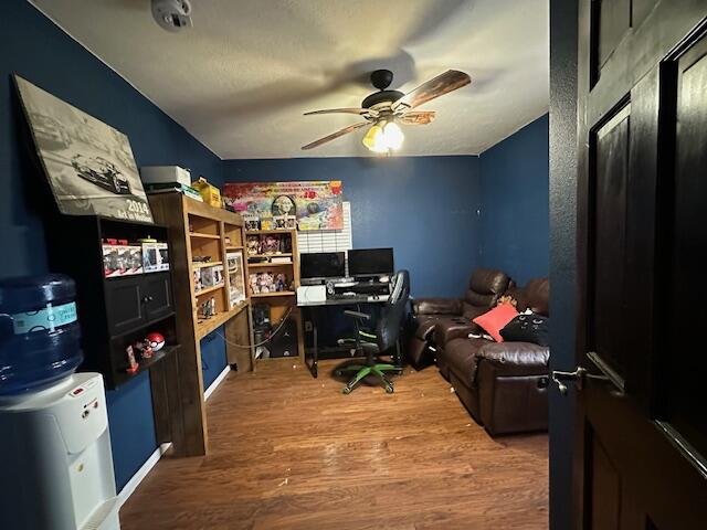 Photo 13 - Residential for sale – 3200  Driftwood Road  Merriam Woods, MO