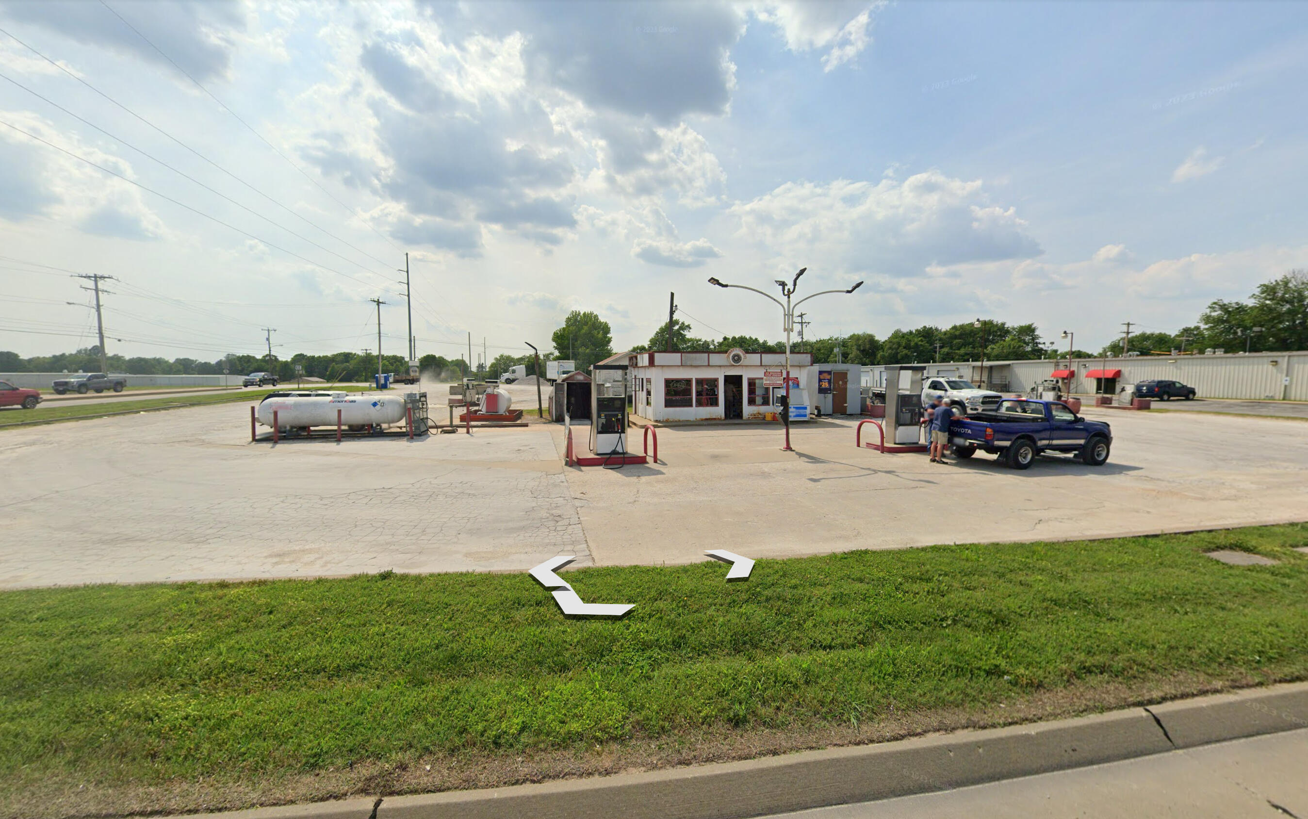 Photo 6 - Commercial Sale for sale – 3505 W Division   Springfield, MO