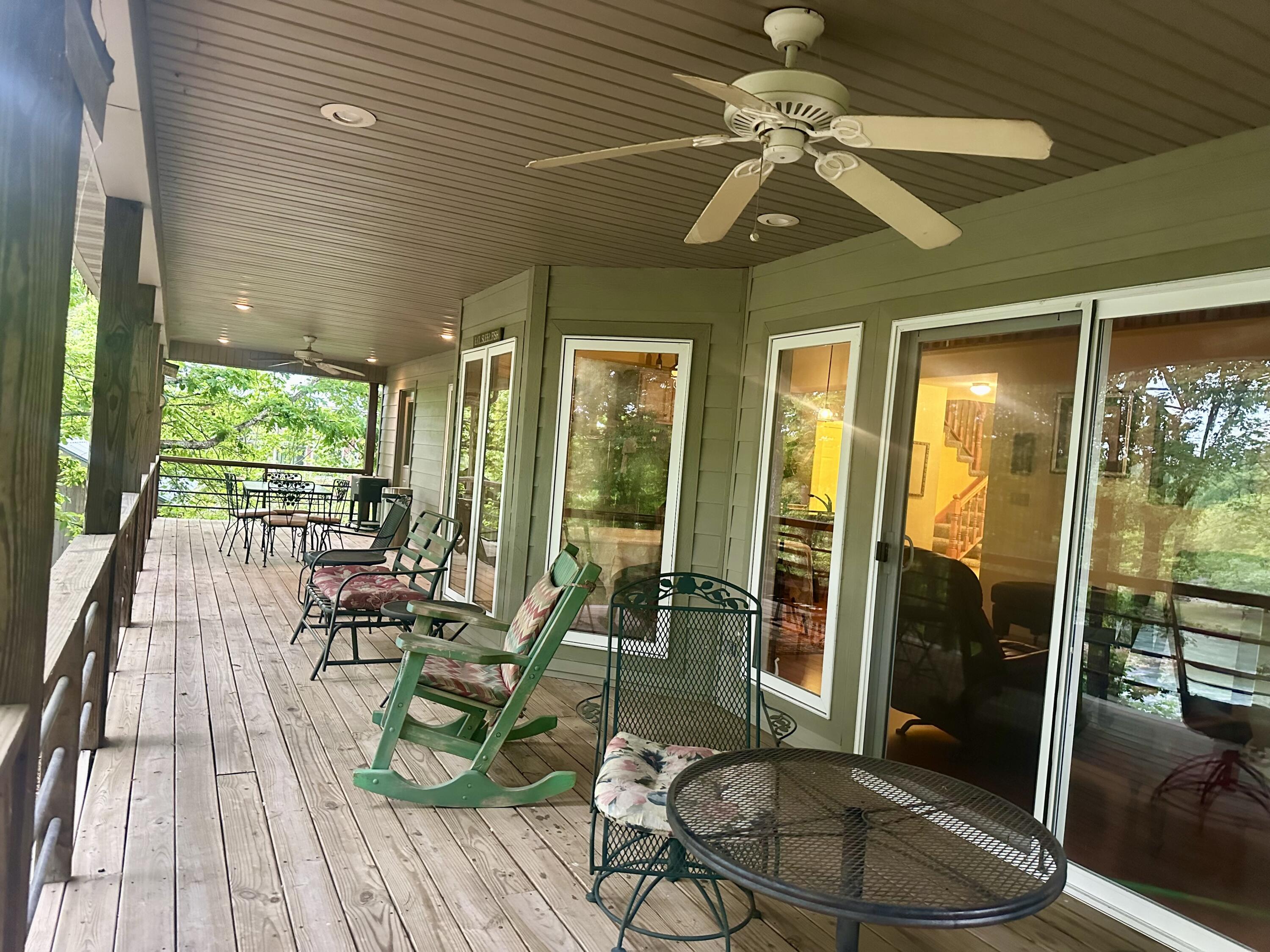 Photo 2 - Residential for sale – 136  Riverview Drive  Mammoth Spring, AR
