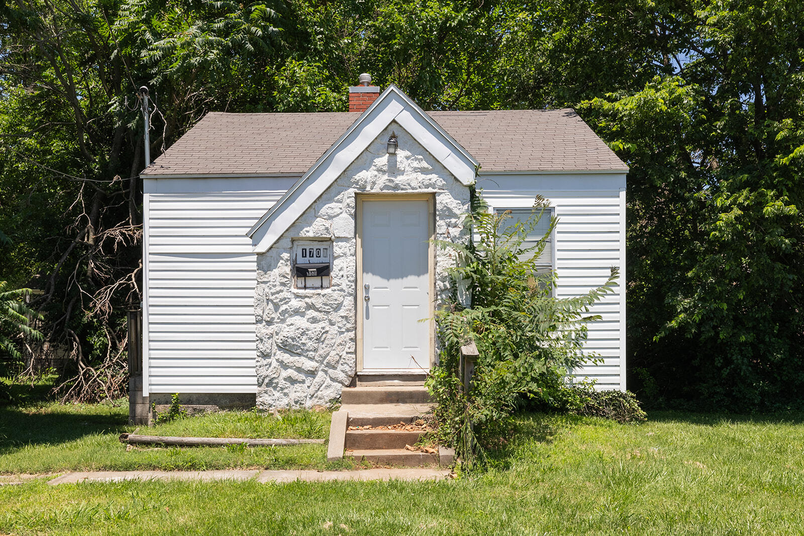 Photo 2 - Residential Income for sale – 1701-1709 E Chestnut Street  Springfield, MO