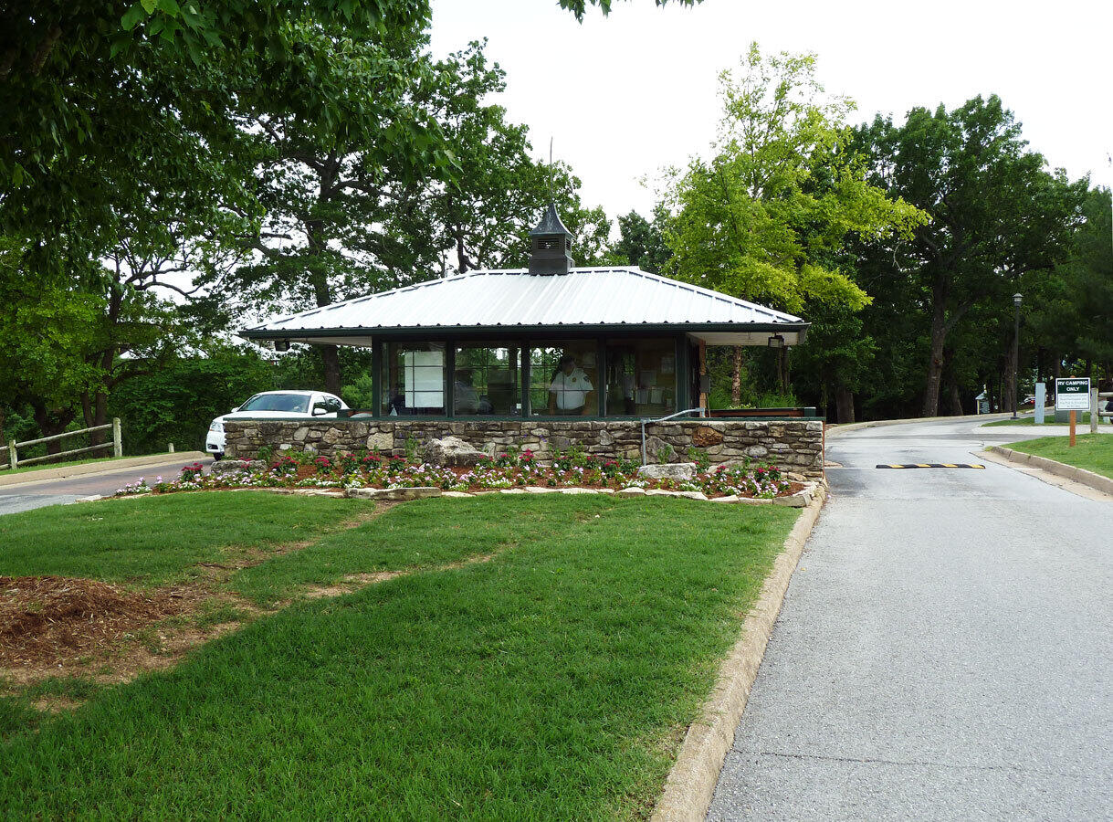 Photo 35 - Residential for sale – 813  Holiday Ridge   Branson, MO