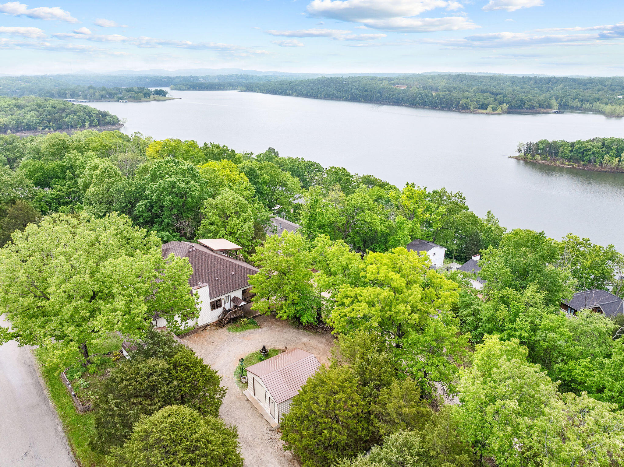 Photo 3 - Residential for sale – 22821  Needles Eye Road  Shell Knob, MO