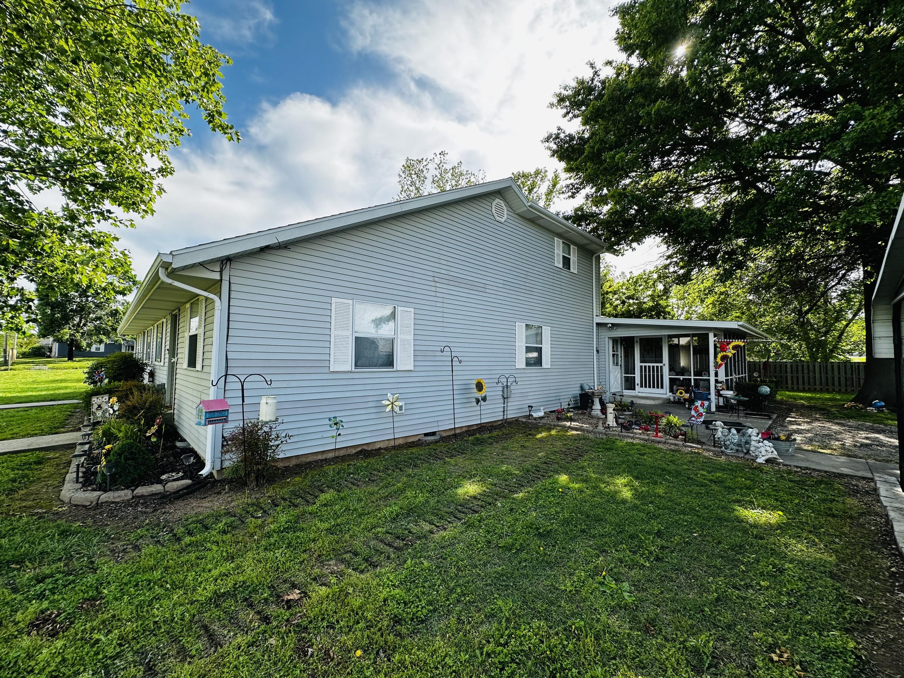 Photo 11 - Commercial Sale for sale – 209  Partridge Drive  Cassville, MO