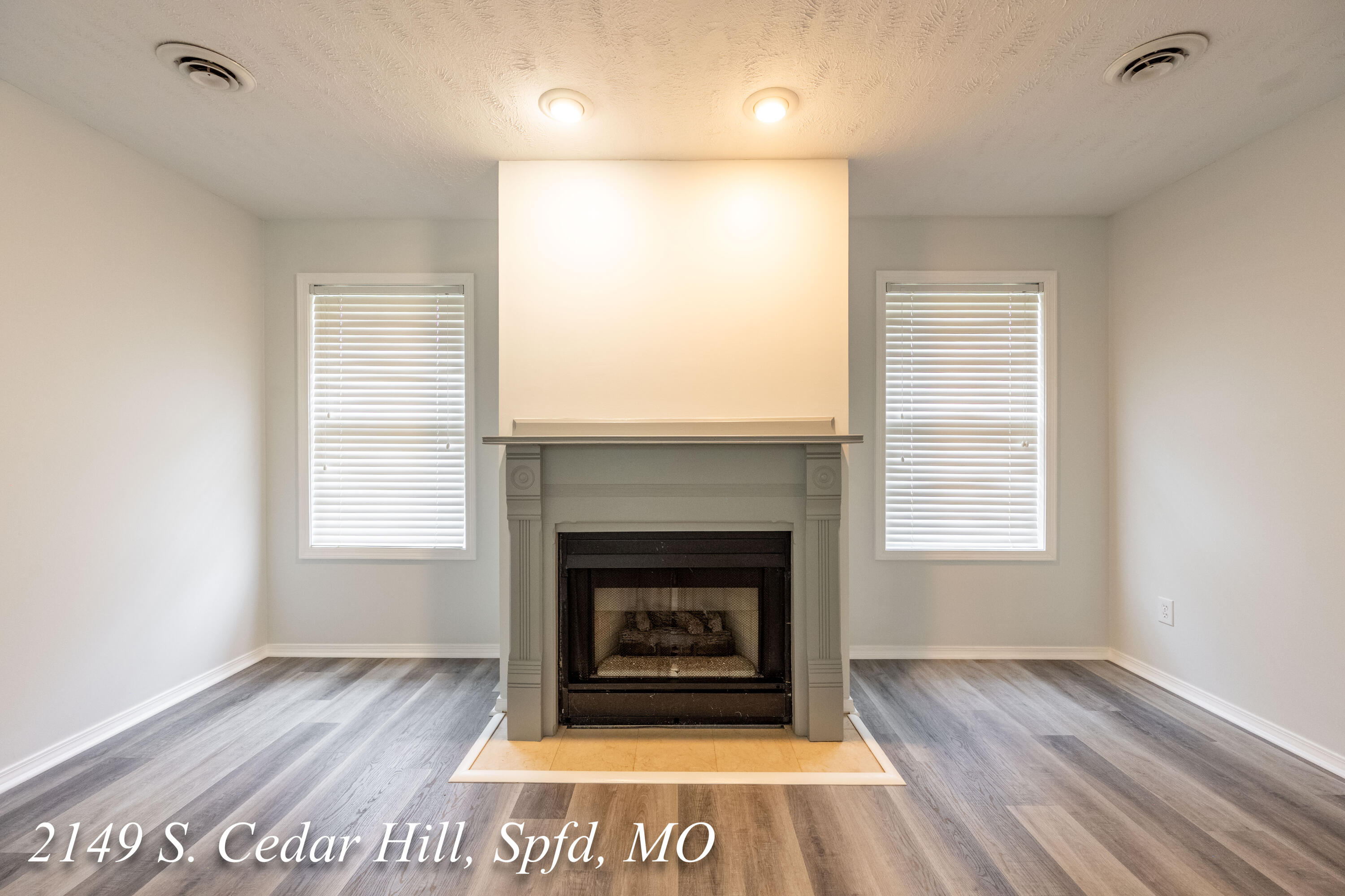 Photo 22 - Residential for sale – 2149 S Cedar Hill Avenue  Springfield, MO