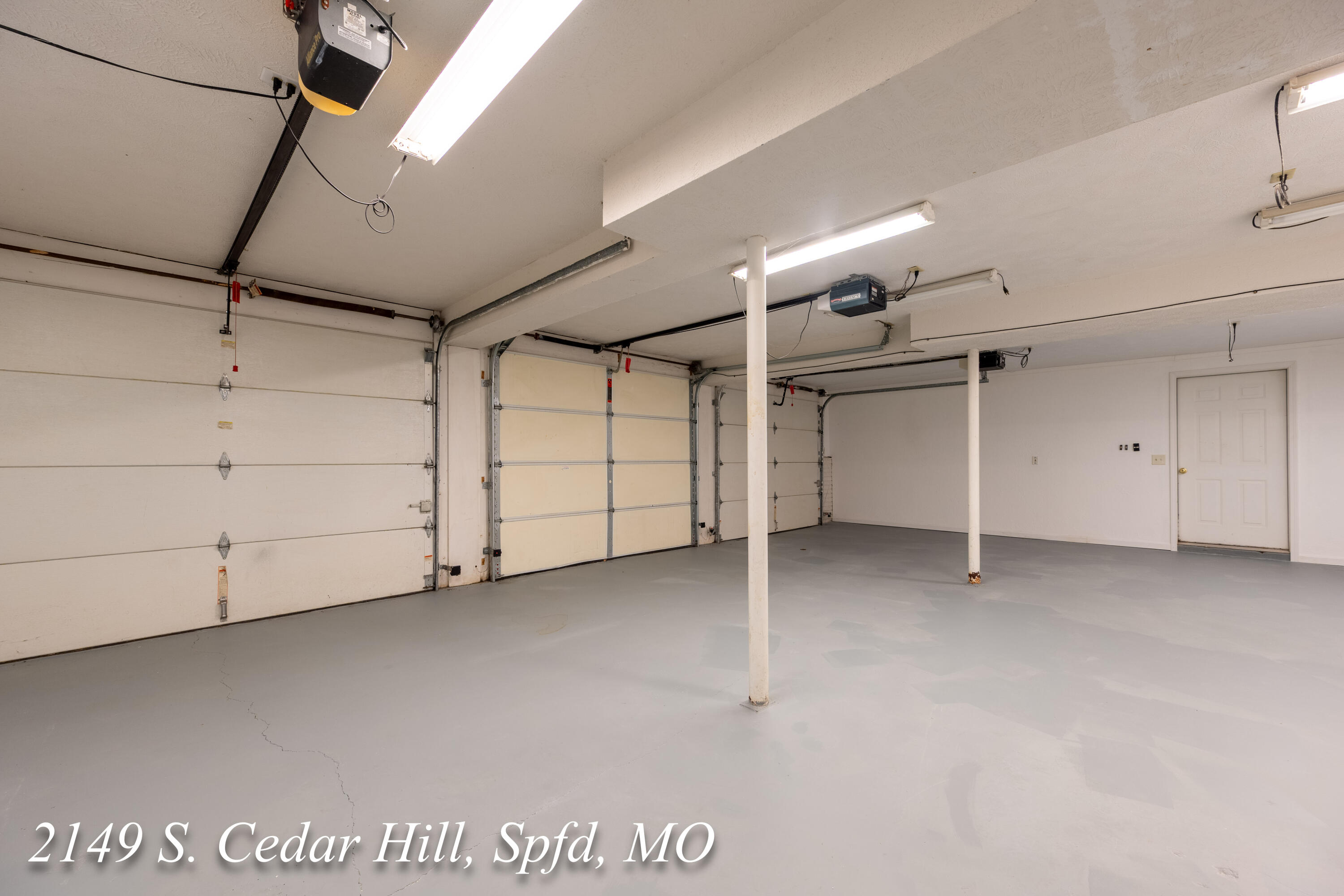 Photo 77 - Residential for sale – 2149 S Cedar Hill Avenue  Springfield, MO