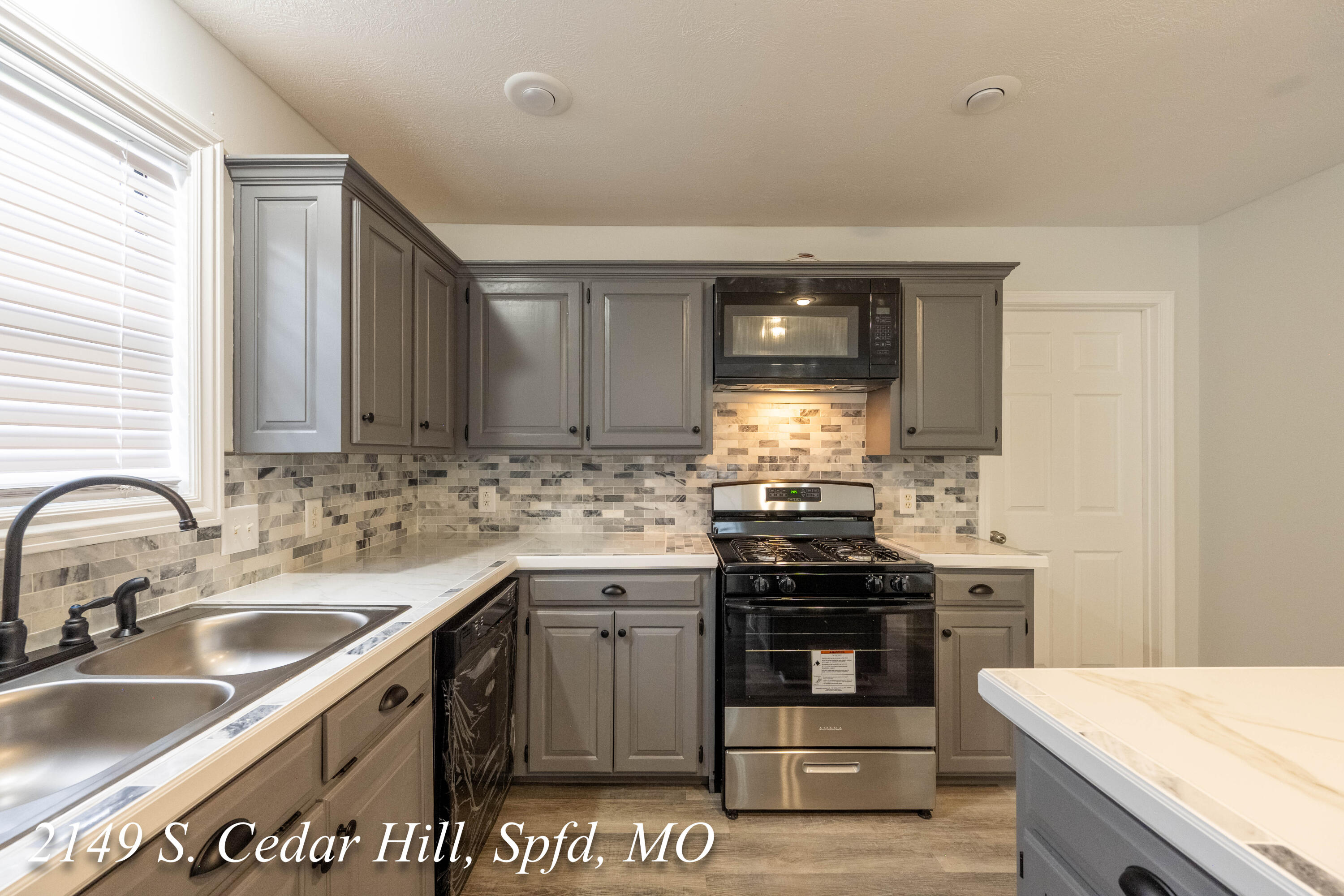 Photo 61 - Residential for sale – 2149 S Cedar Hill Avenue  Springfield, MO