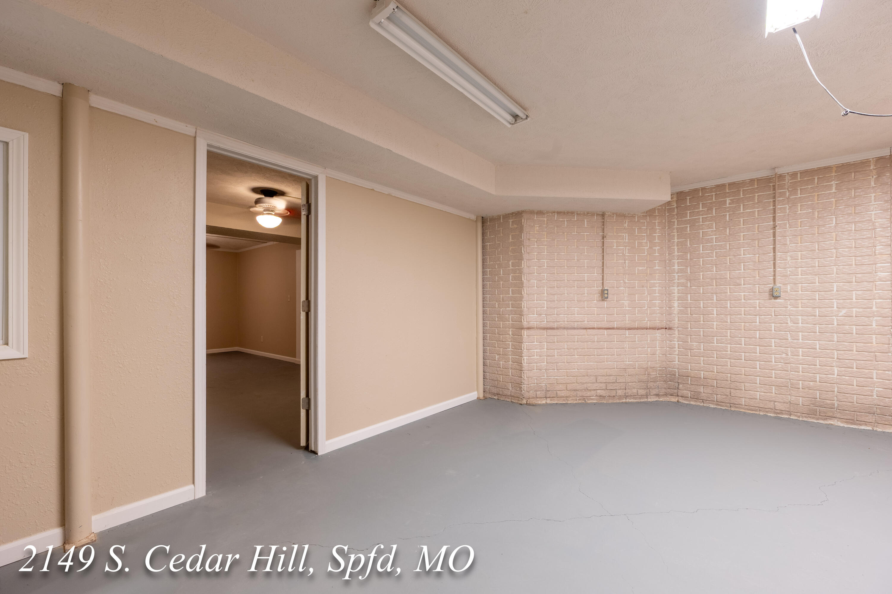 Photo 90 - Residential for sale – 2149 S Cedar Hill Avenue  Springfield, MO