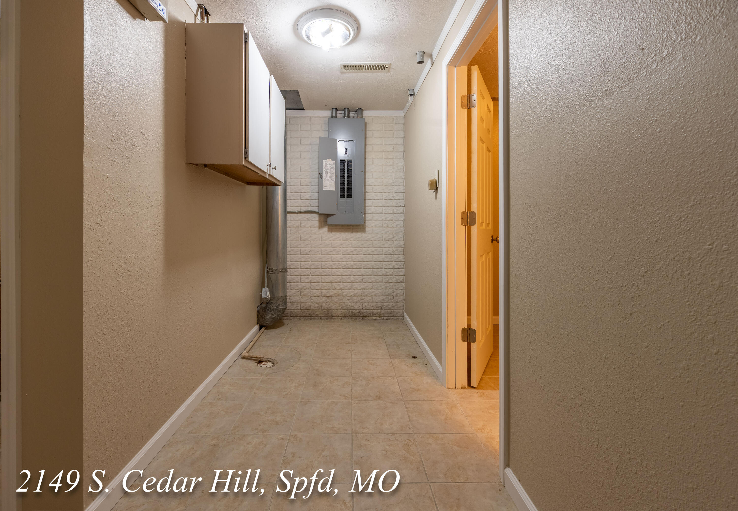 Photo 81 - Residential for sale – 2149 S Cedar Hill Avenue  Springfield, MO