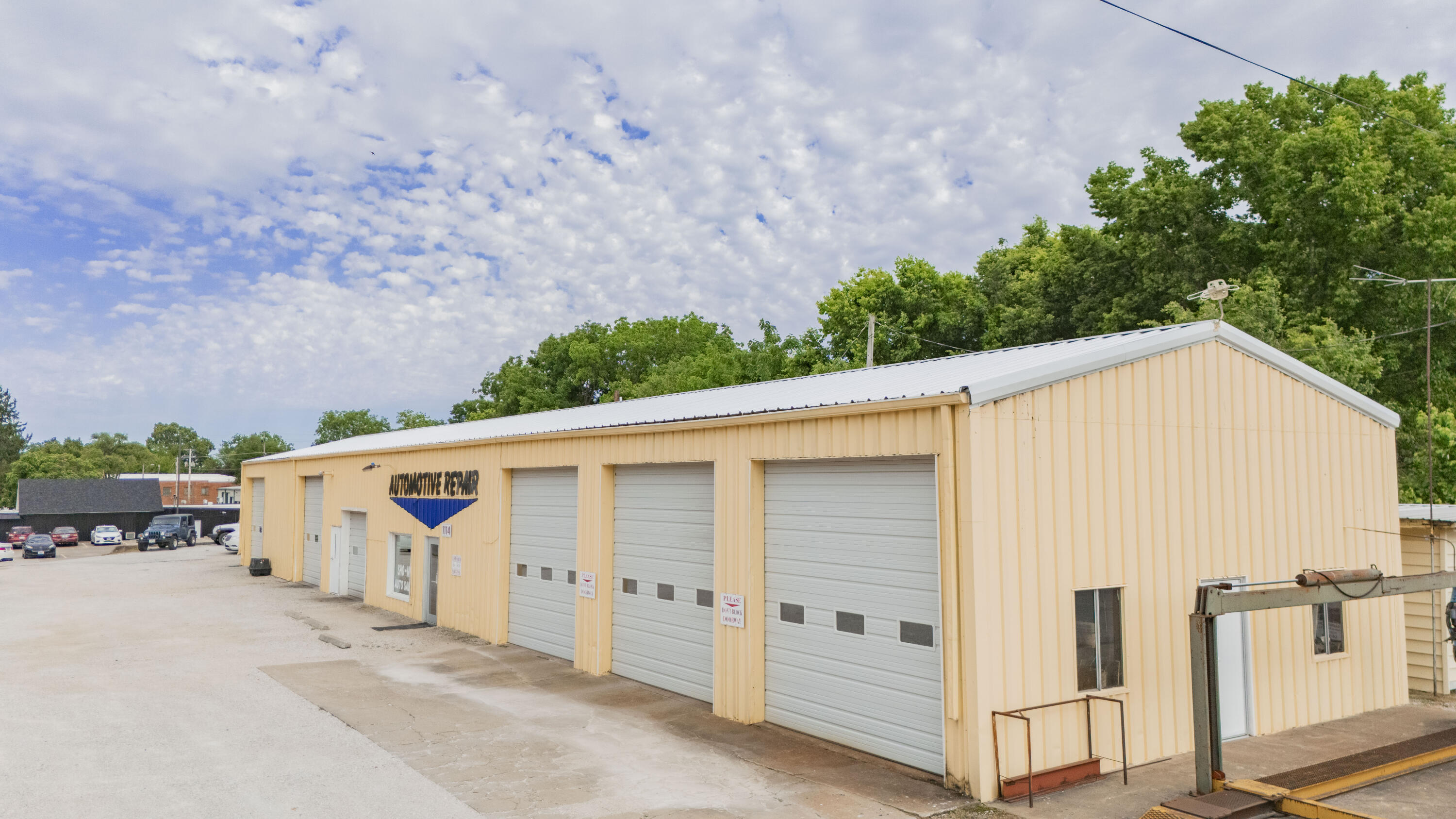 Photo 32 - Commercial Sale for sale – 1114 W Broadway Street  Bolivar, MO