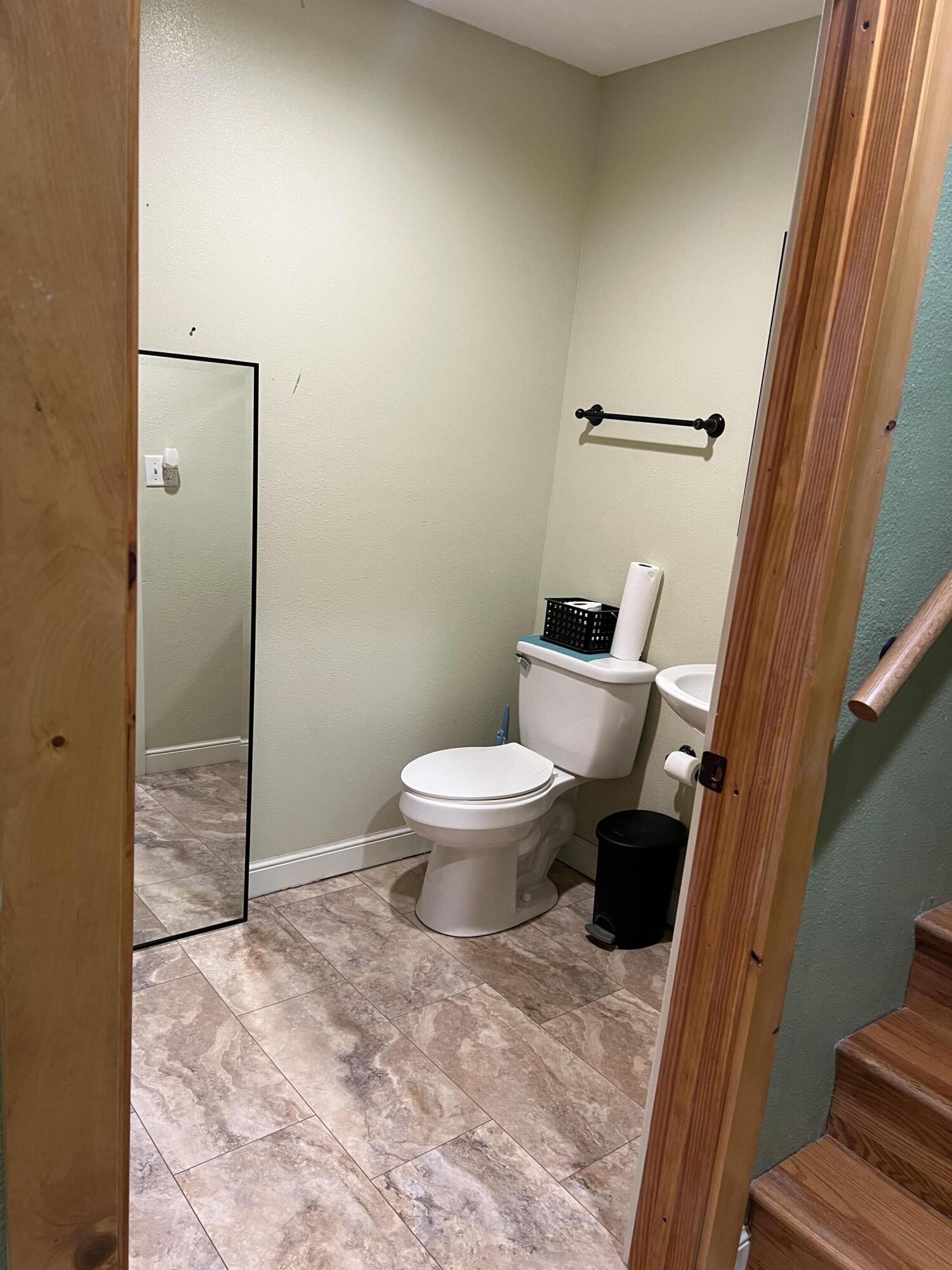 Photo 10 - Commercial Sale for sale – 122 E Washington Avenue  Ava, MO