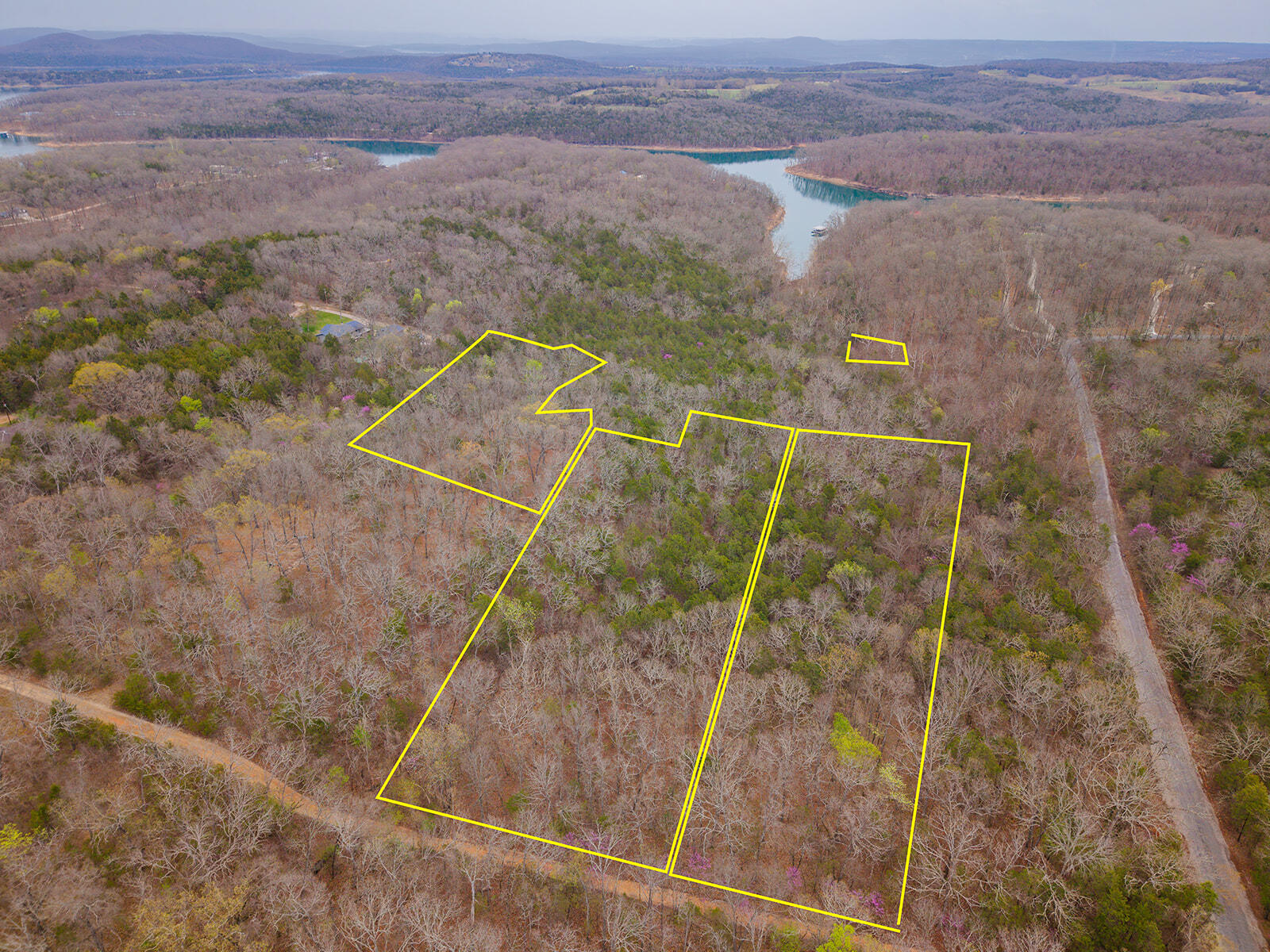 Photo 2 - Land for sale – 000  Tomahawk Hills   Shell Knob, MO