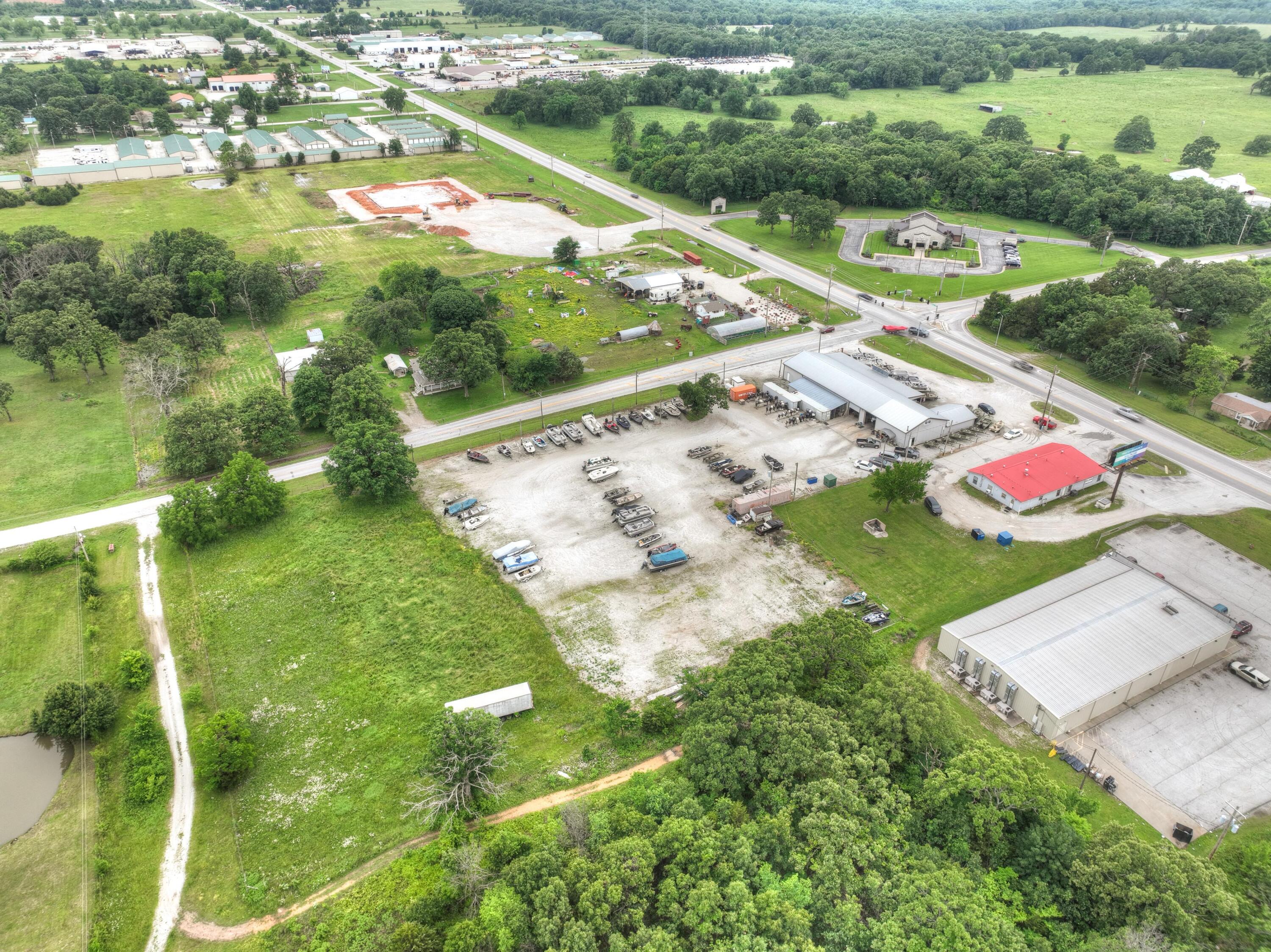 Photo 2 - Commercial Sale for sale – 4961  Highway 43   Joplin, MO