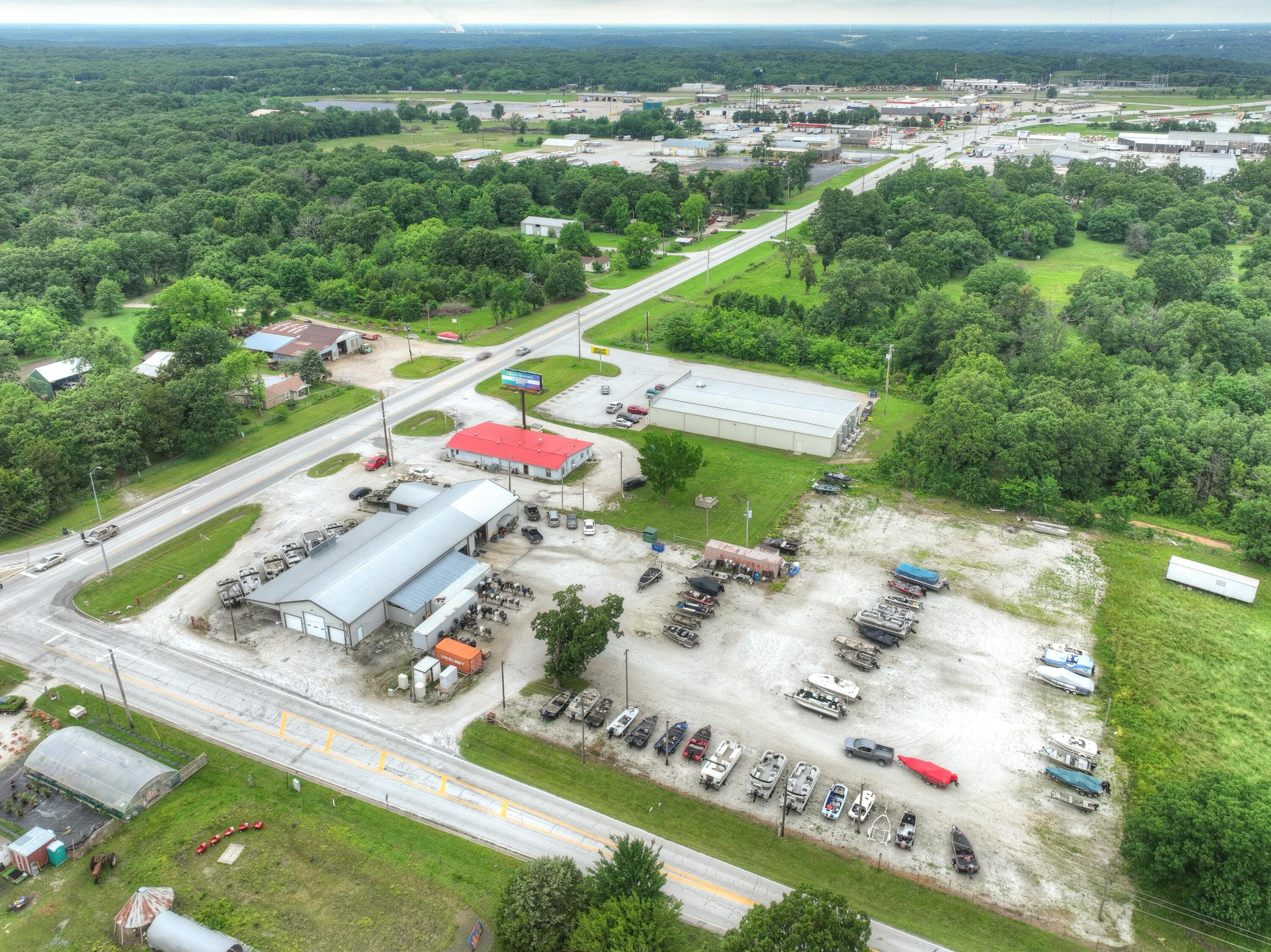 Photo 4 - Commercial Sale for sale – 4961  Highway 43   Joplin, MO