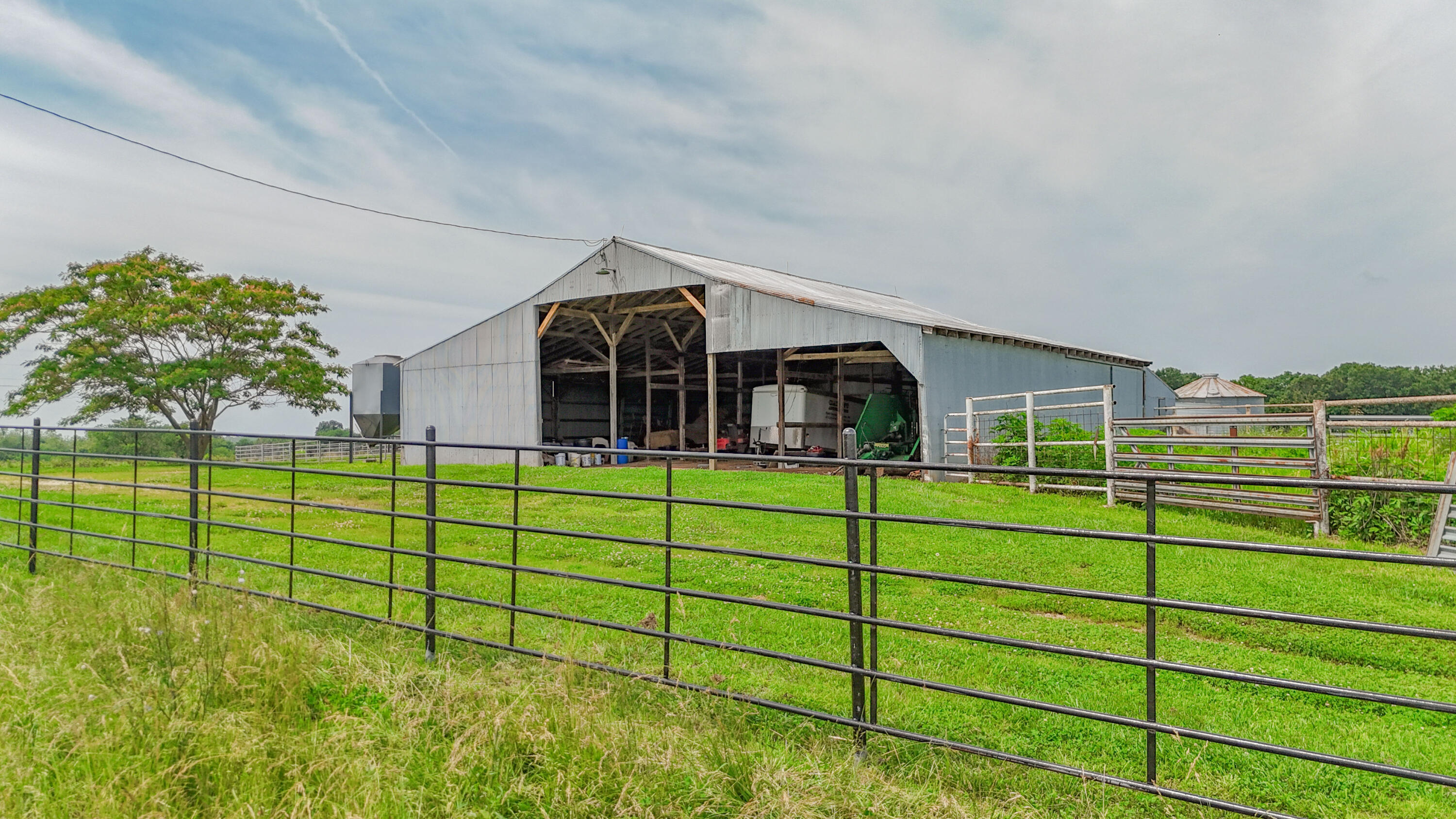 Photo 10 - Farm for sale – 9661 E 1070   Stockton, MO