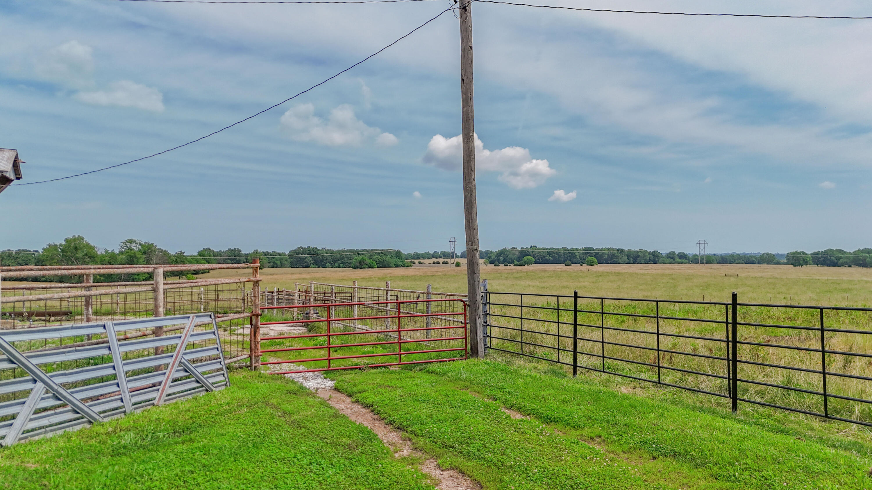 Photo 15 - Farm for sale – 9661 E 1070   Stockton, MO