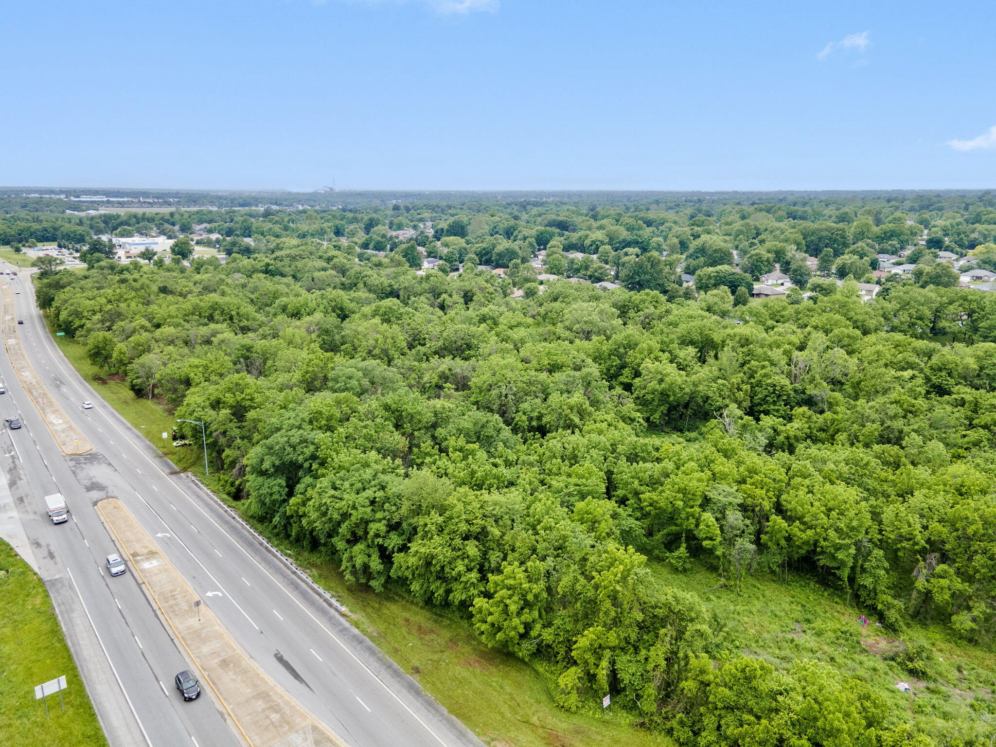 Photo 2 - Commercial Sale for sale – 321 S West Bypass   Springfield, MO