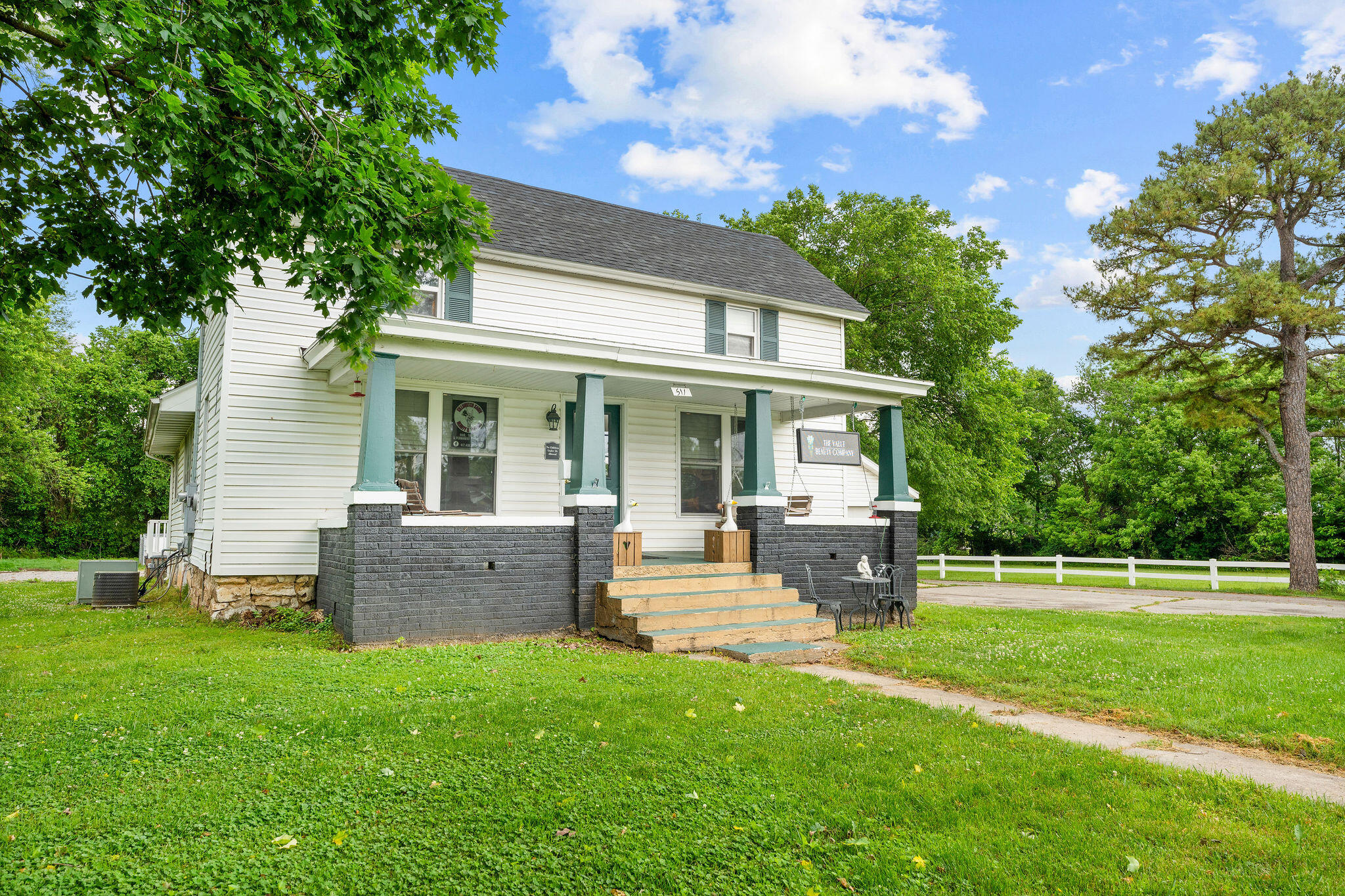 Photo 3 - Commercial Sale for sale – 511 S Main Avenue  Republic, MO