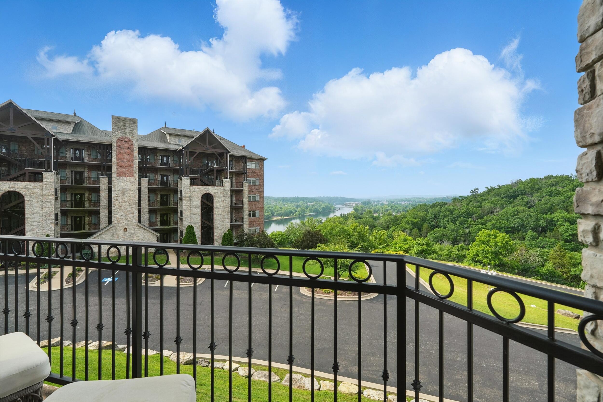 Photo 33 - Residential for sale – 1206  Riverstone Drive  Branson, MO