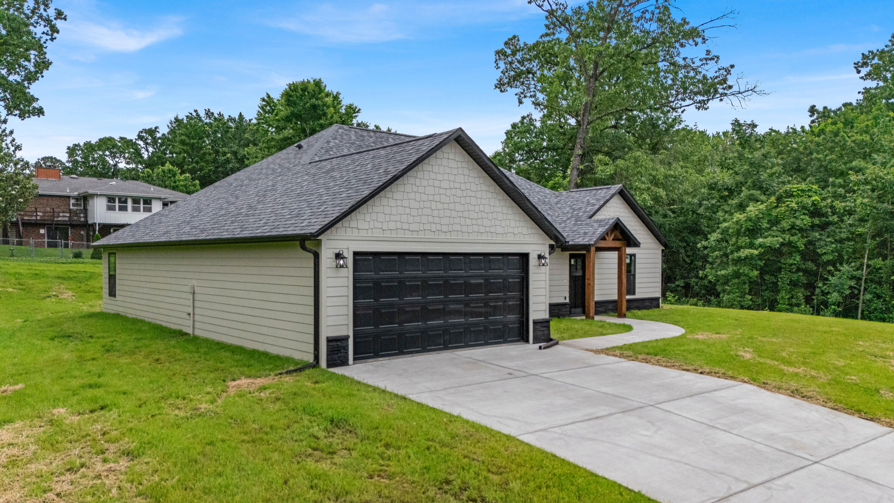 Photo 4 - Residential for sale – 3002  Ginger Drive  West Plains, MO