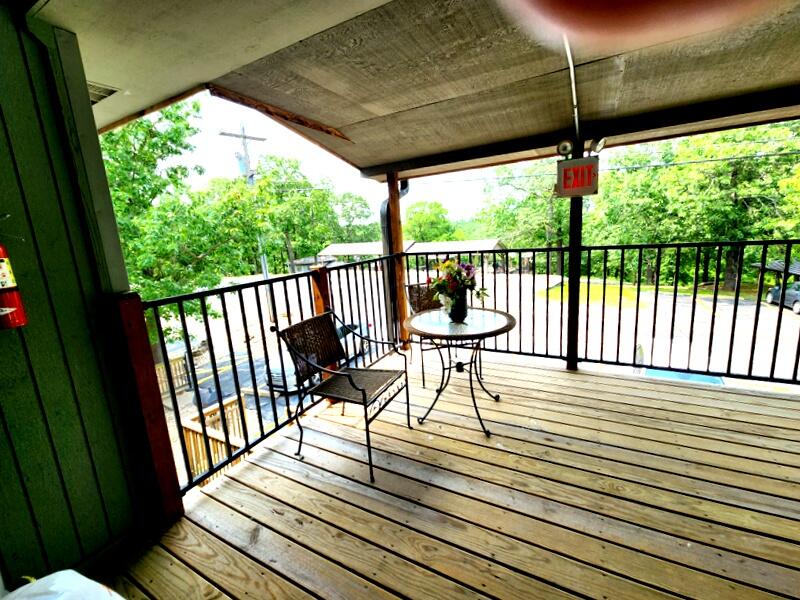 Photo 2 - Residential for sale – 388  Notch Lane  Branson West, MO