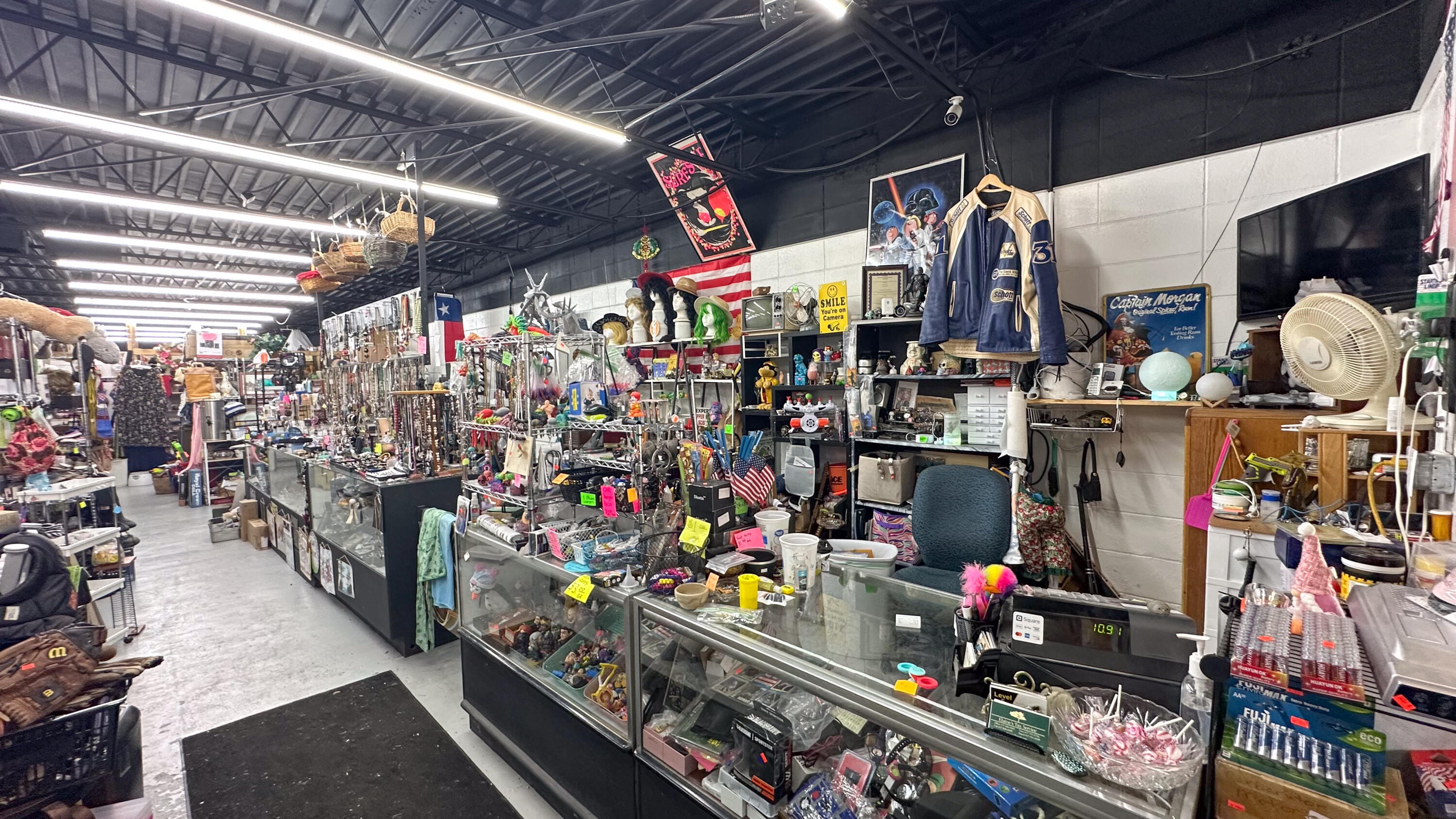 Photo 3 - Commercial Sale for sale – 405 W Clouse Street  Mountain Grove, MO
