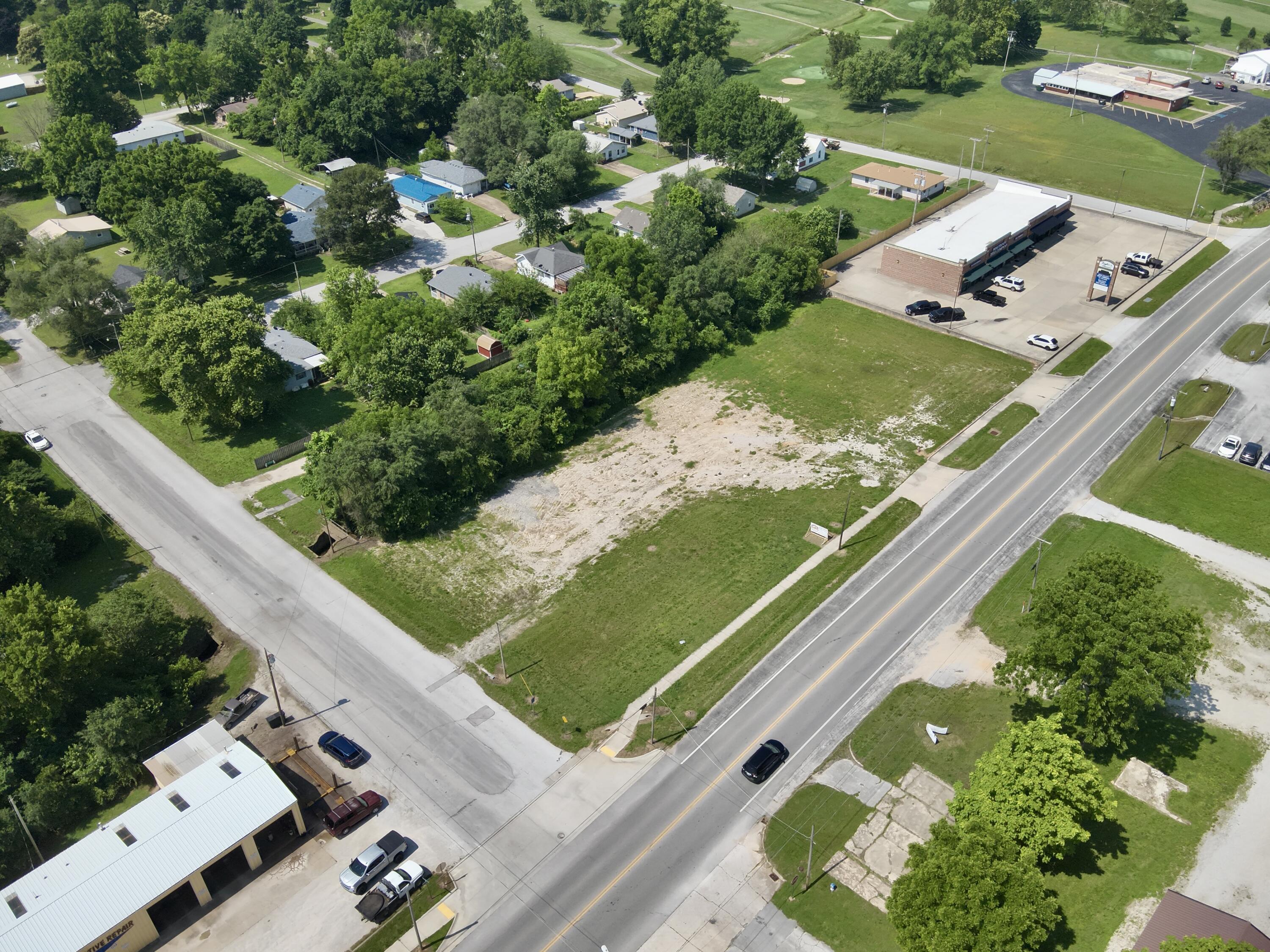 Photo 8 - Land for sale – 1302 W Broadway   Bolivar, MO
