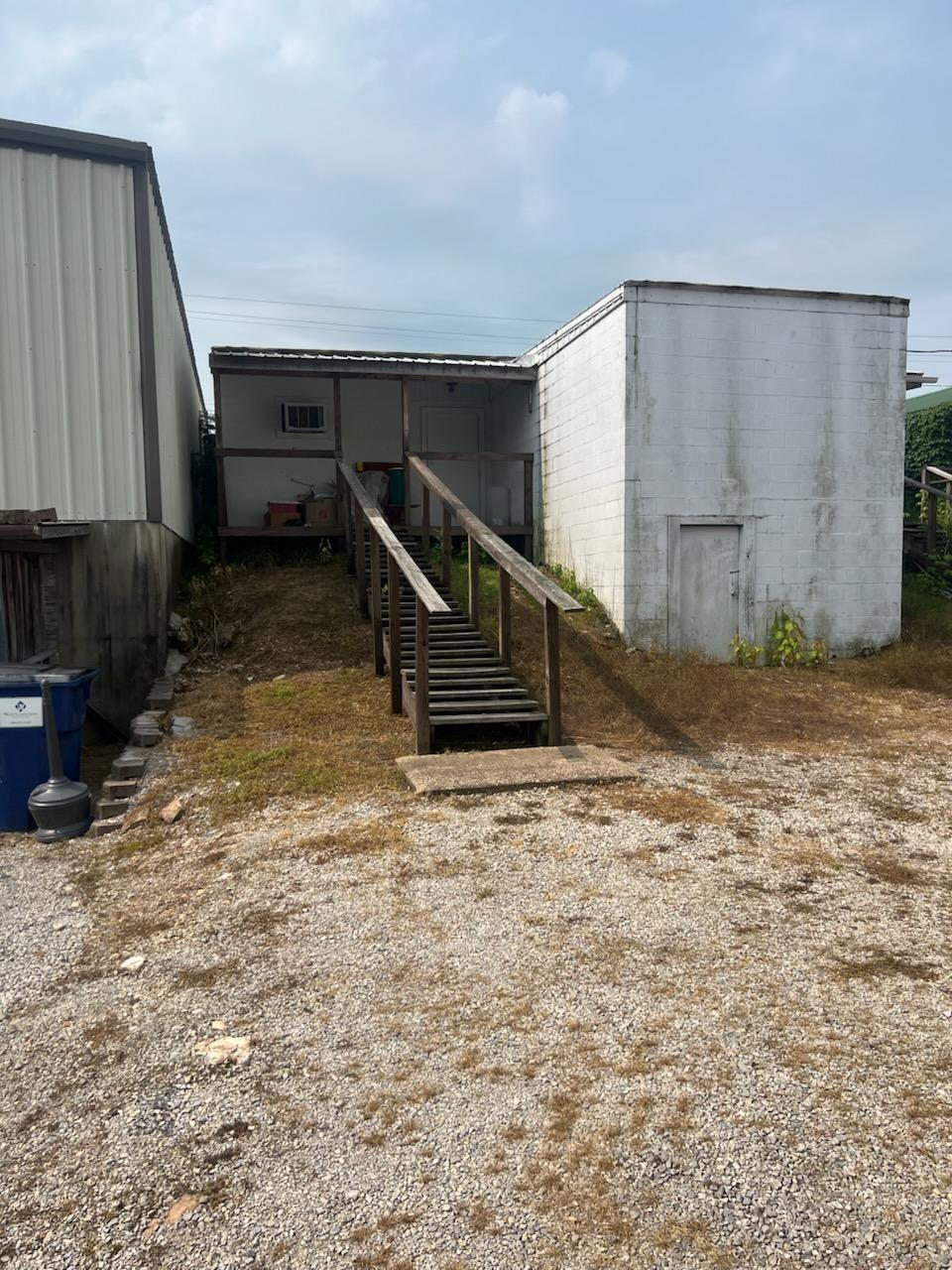 Photo 4 - Commercial Sale for sale – 233  Main   Mammoth Spring, AR