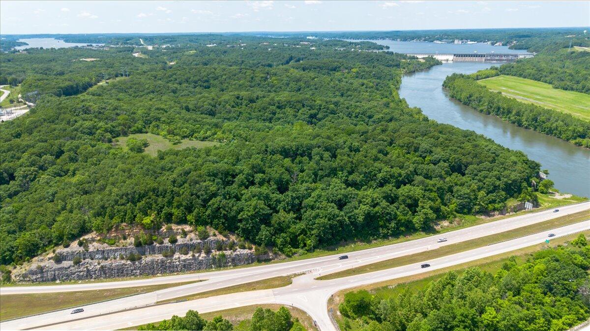 Photo 8 - Commercial Sale for sale – Xxx  Campbell Acres   Lake Ozark, MO
