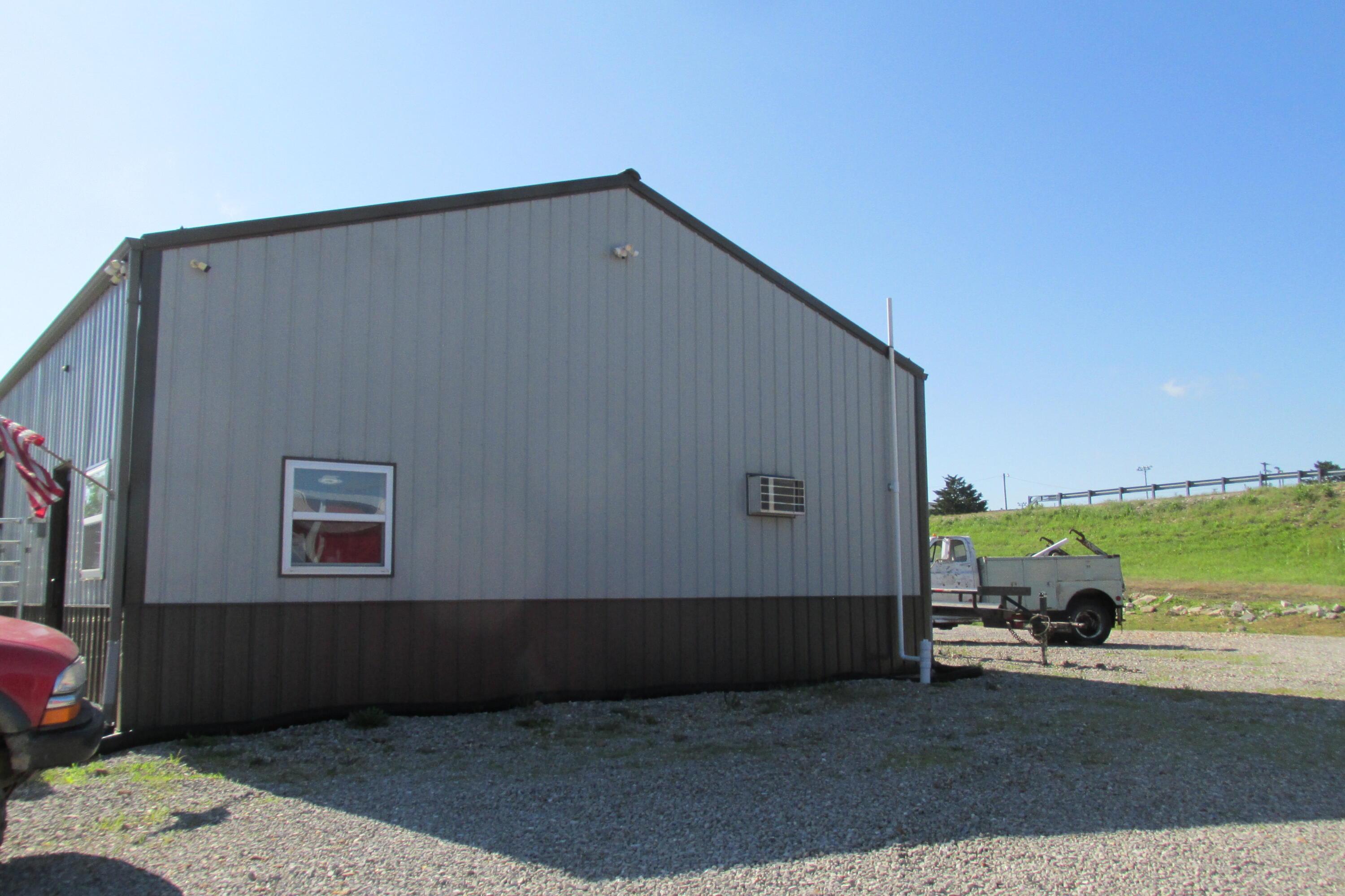 Photo 14 - Commercial Sale for sale – 101  Cycle Lane  Conway, MO