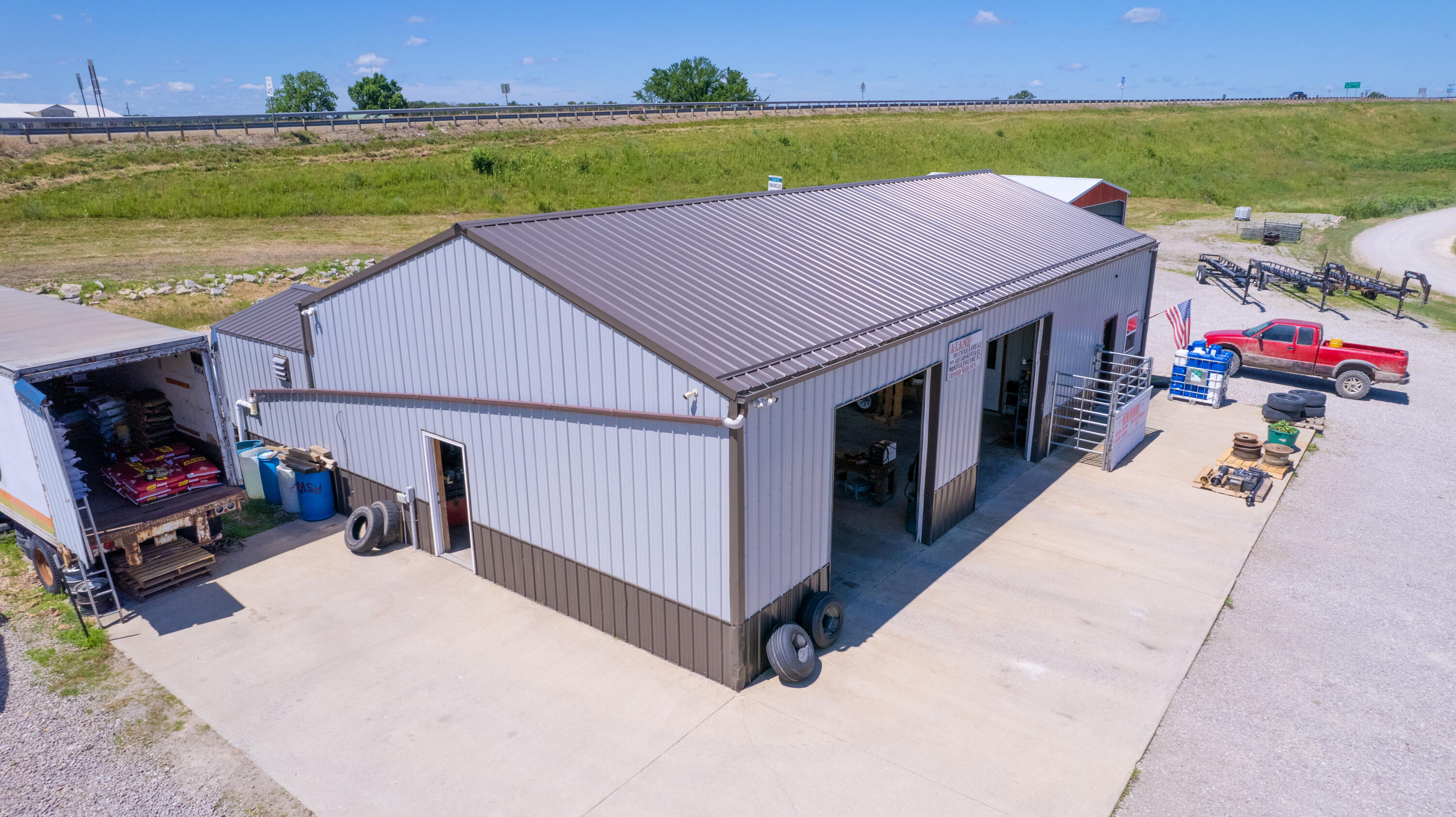 Photo 7 - Commercial Sale for sale – 101  Cycle Lane  Conway, MO