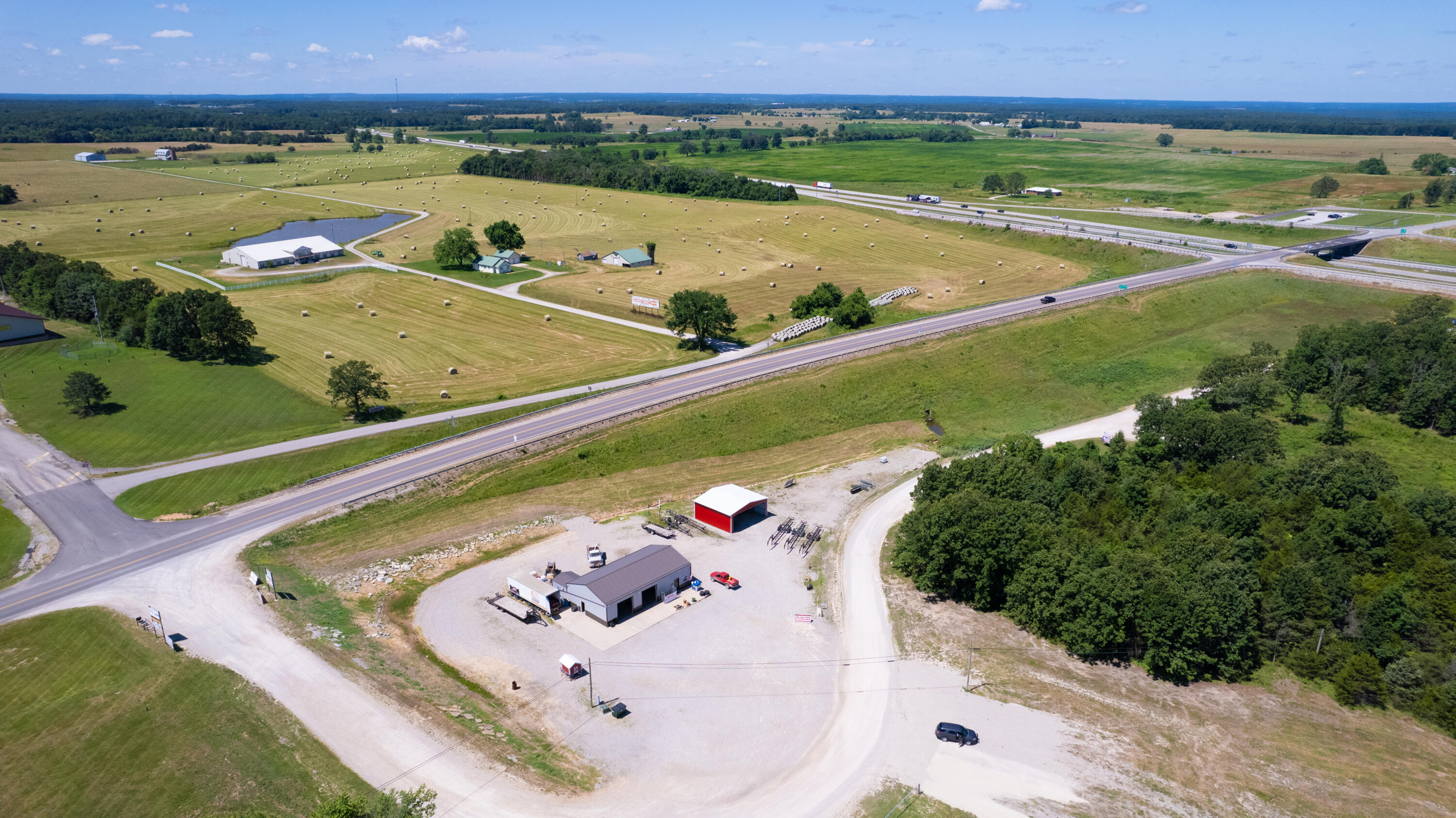 Commercial Sale for sale – 101  Cycle Lane  Conway, MO
