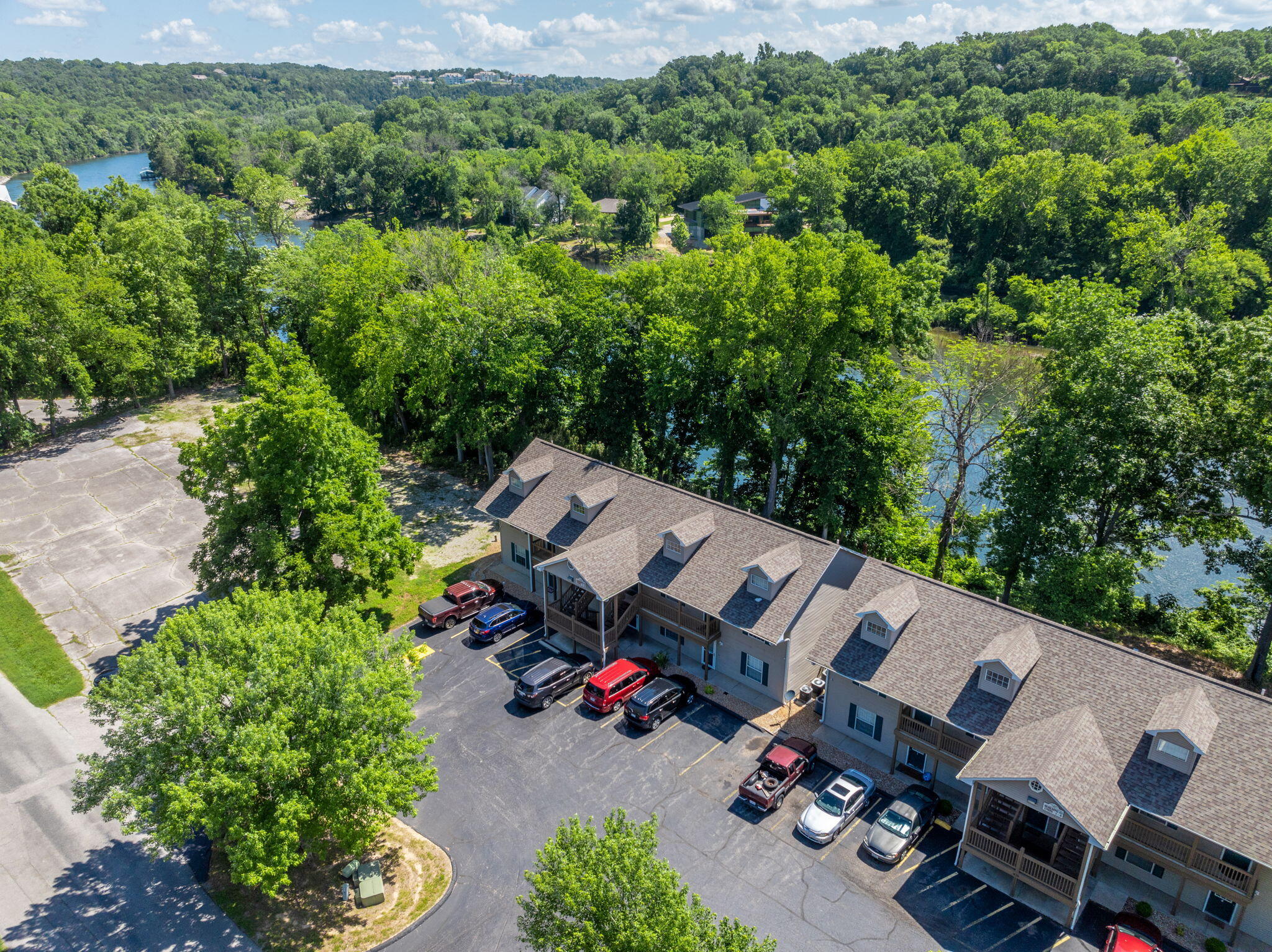 Photo 51 - Residential for sale – 440  Fall Creek Drive  Branson, MO