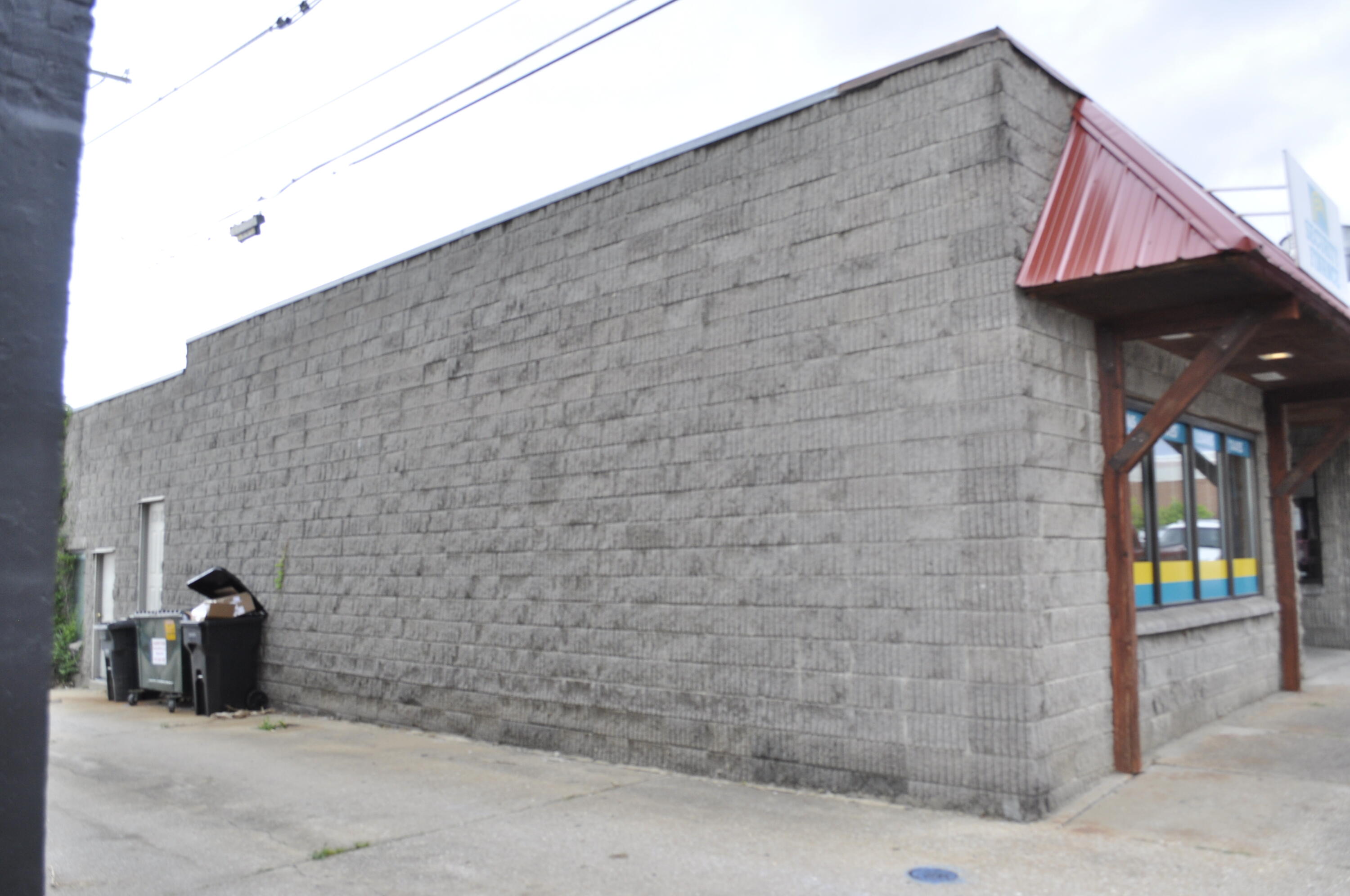 Photo 2 - Commercial Sale for sale – 113 N Main   Bolivar, MO