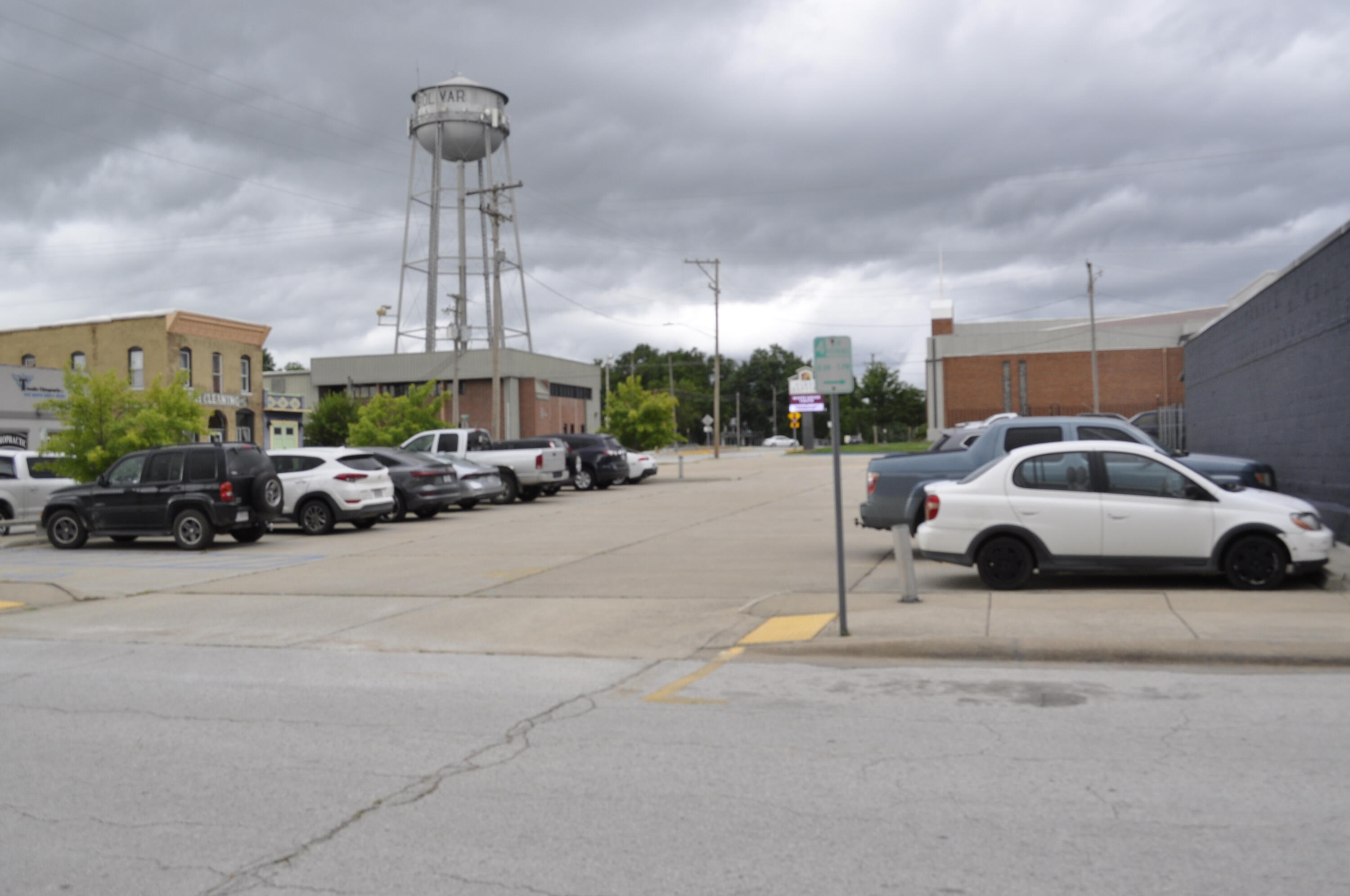 Photo 4 - Commercial Sale for sale – 113 N Main   Bolivar, MO
