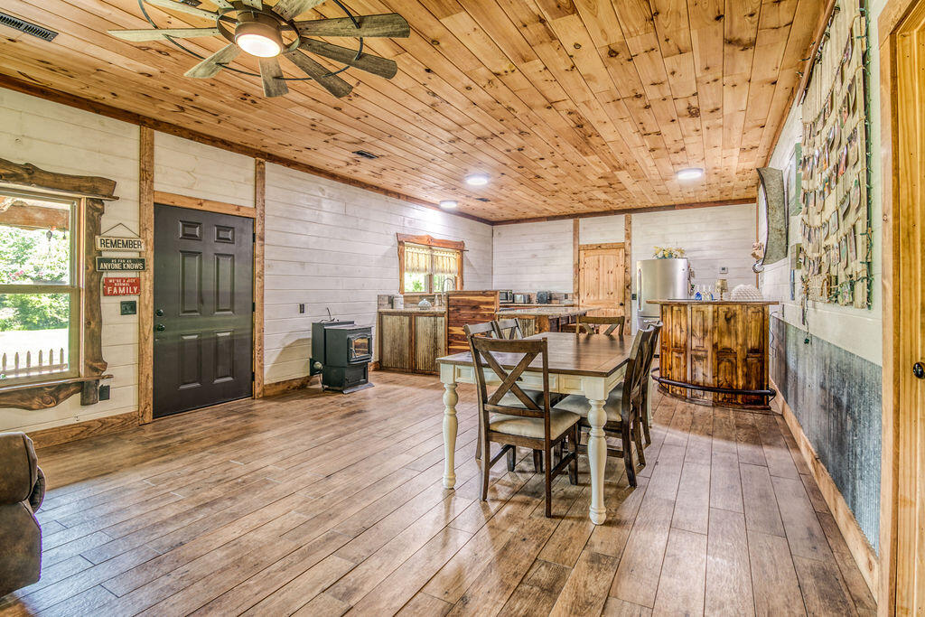 Photo 7 - Residential for sale – 32103  State Highway 413   Galena, MO