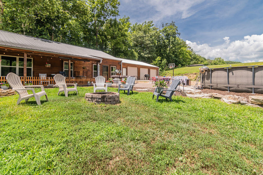 Photo 5 - Residential for sale – 32103  State Highway 413   Galena, MO
