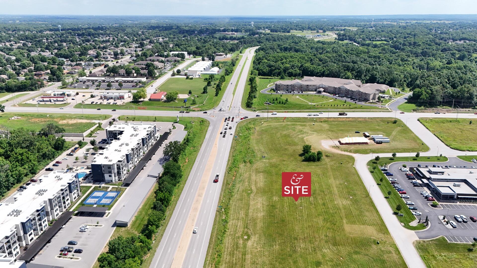 Photo 6 - Commercial Lease for sale – 4100  Wilson Creek Marketplace   Battlefield, MO