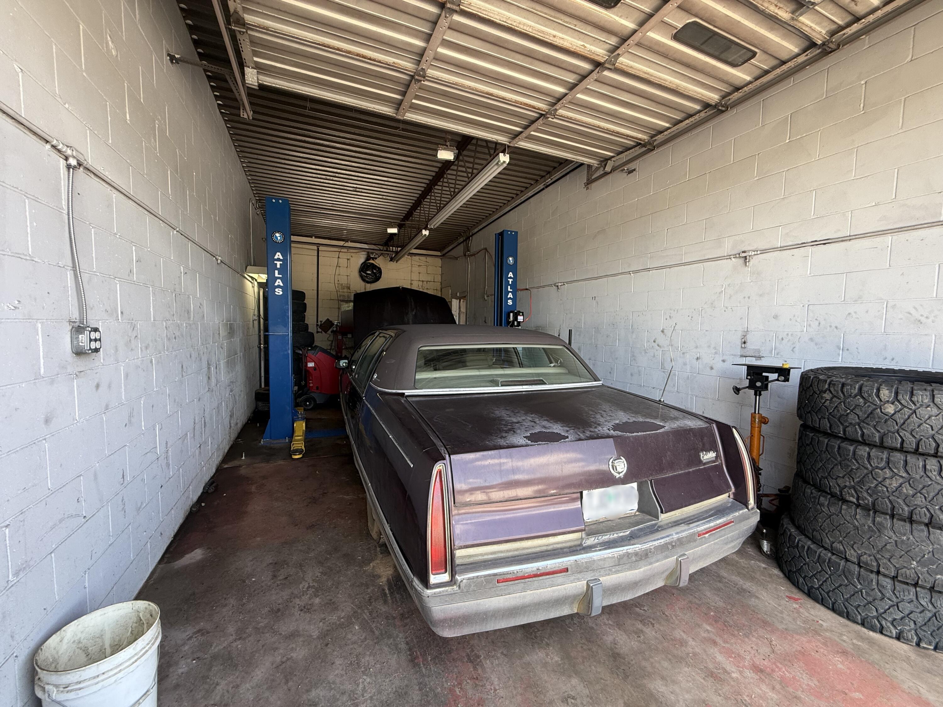 Photo 5 - Commercial Sale for sale – 103  Vine   Thayer, MO