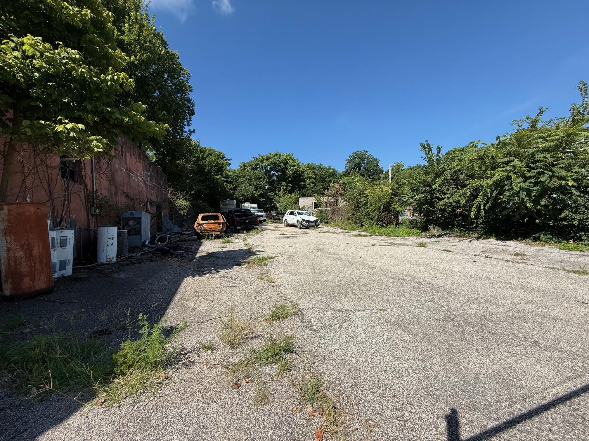 Photo 15 - Commercial Sale for sale – 103  Vine   Thayer, MO